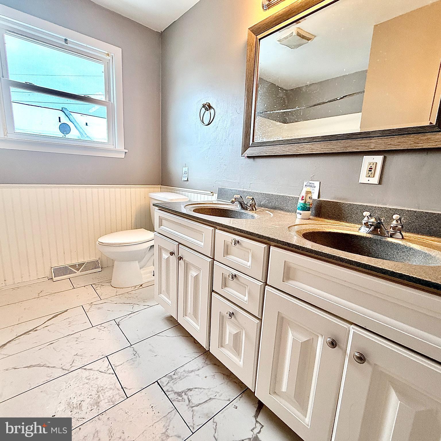 CEDAR GROVE ESTS - Residential