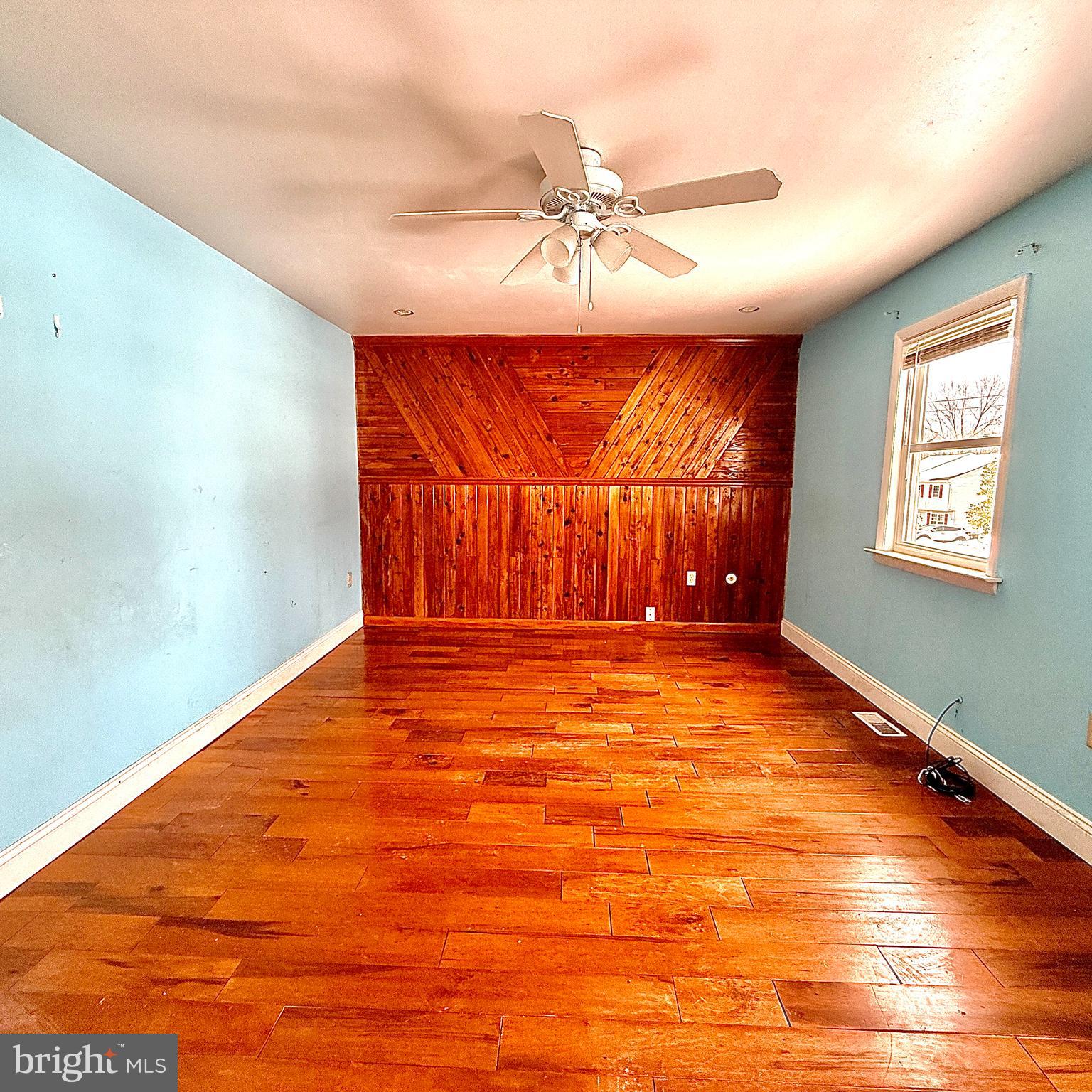 CEDAR GROVE ESTS - Residential