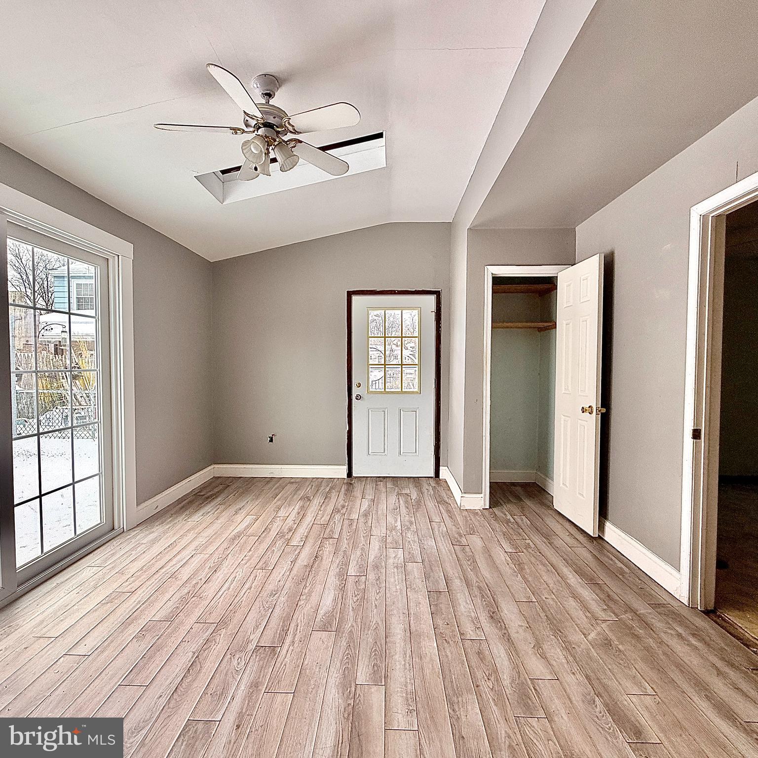 CEDAR GROVE ESTS - Residential