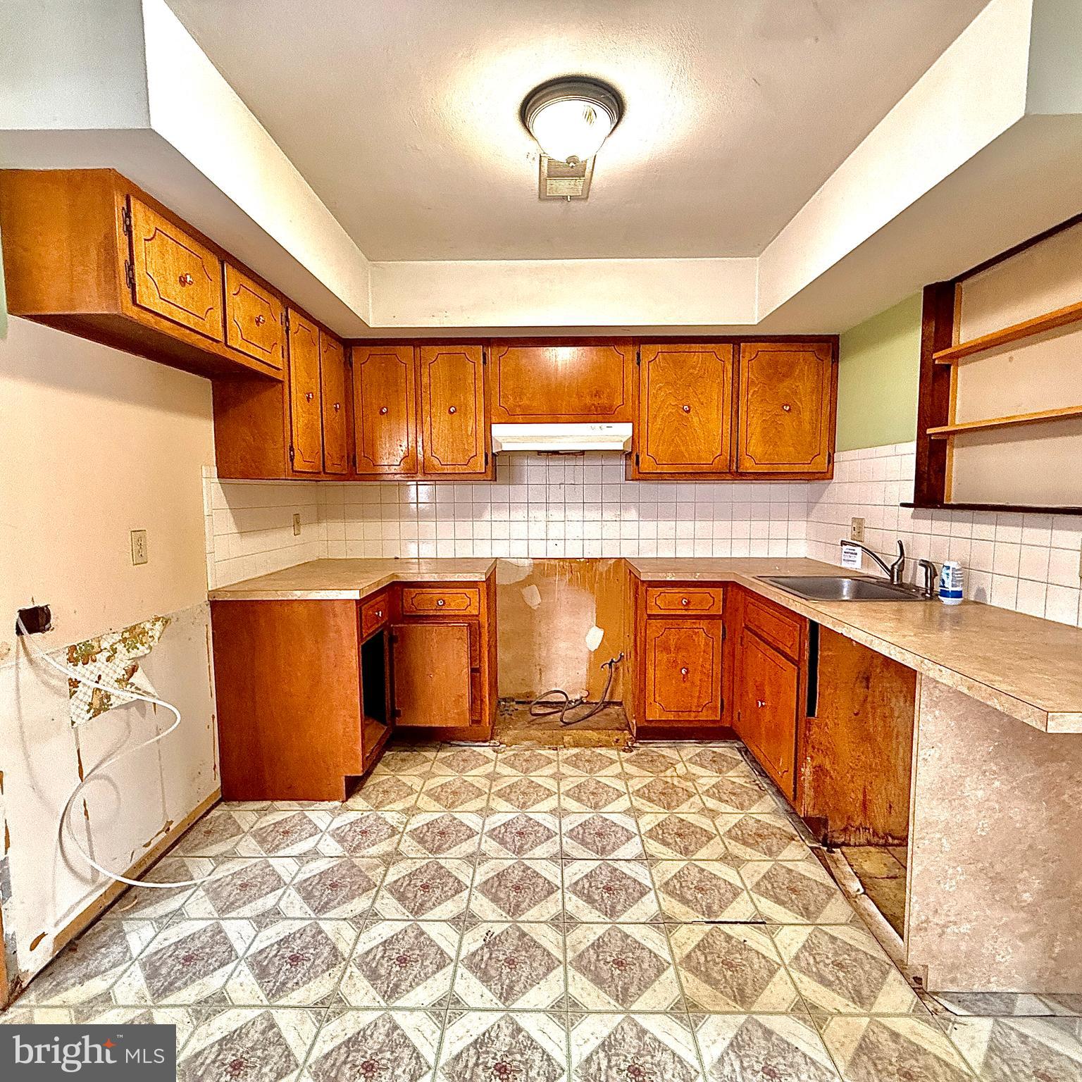 CEDAR GROVE ESTS - Residential