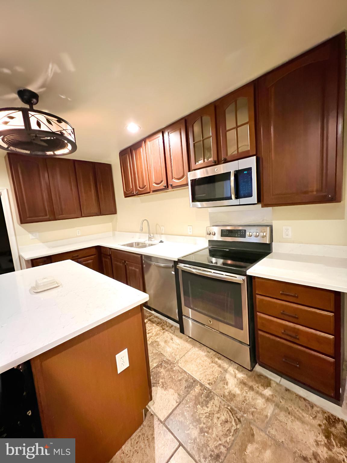 SAINT JOSEPHS - Residential