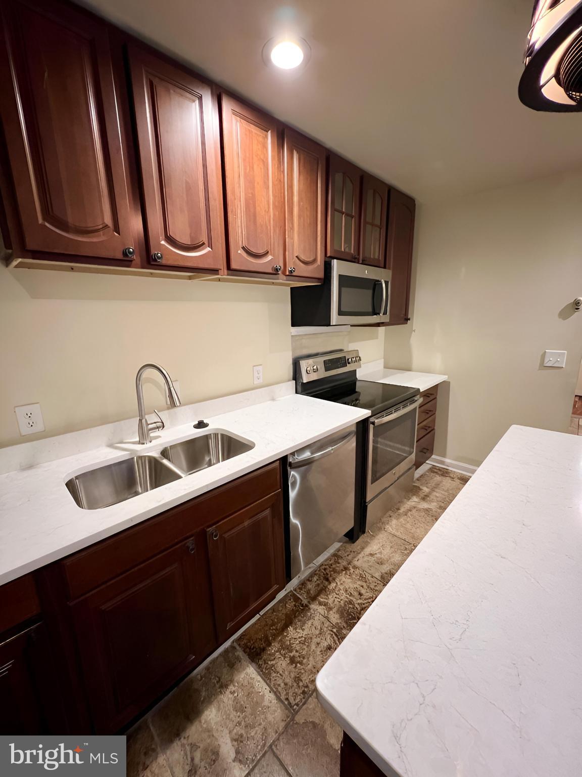 SAINT JOSEPHS - Residential