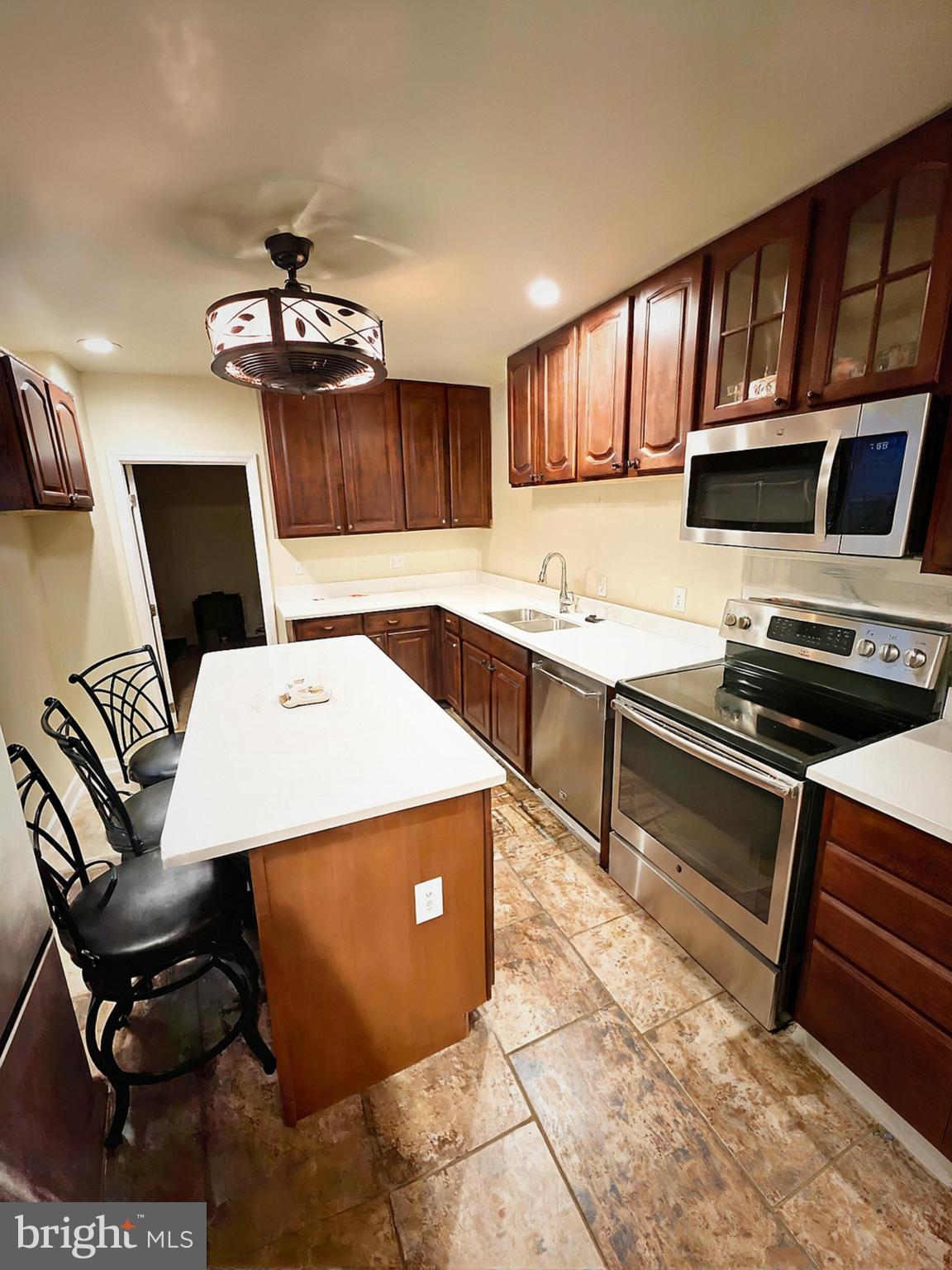 SAINT JOSEPHS - Residential