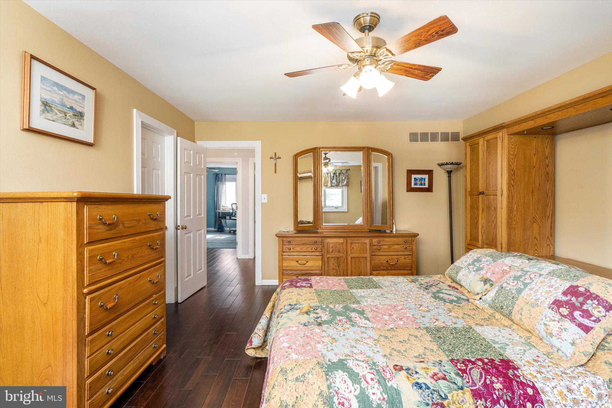 SUTPHIN PINES - Residential