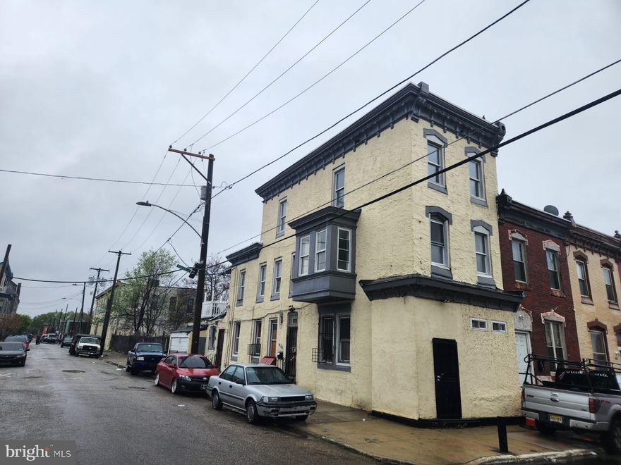 4 Unit + Commercial Space! This building boasts a two bed, 1bath 3rd floor apartment. The second floor is a 1/1 and a studio. The first floor has a commercial front, a studio on the side, and a full size garage.  All units have separate entrances. U&O and due diligence needs to be done buy the buyer. 

The current owner has a background in property management and worked for HUD, they managed this building since 2003. To prepare for the sale, they gutted, framed, and ran rough plumbing and rough electric. This is a blank slate ready for your vision! The second and third floor are ready for finishes. New PVC plumbing throughout, see pics.

Showings are to go through Showing Time. 

Make this your next and best BRRRR.