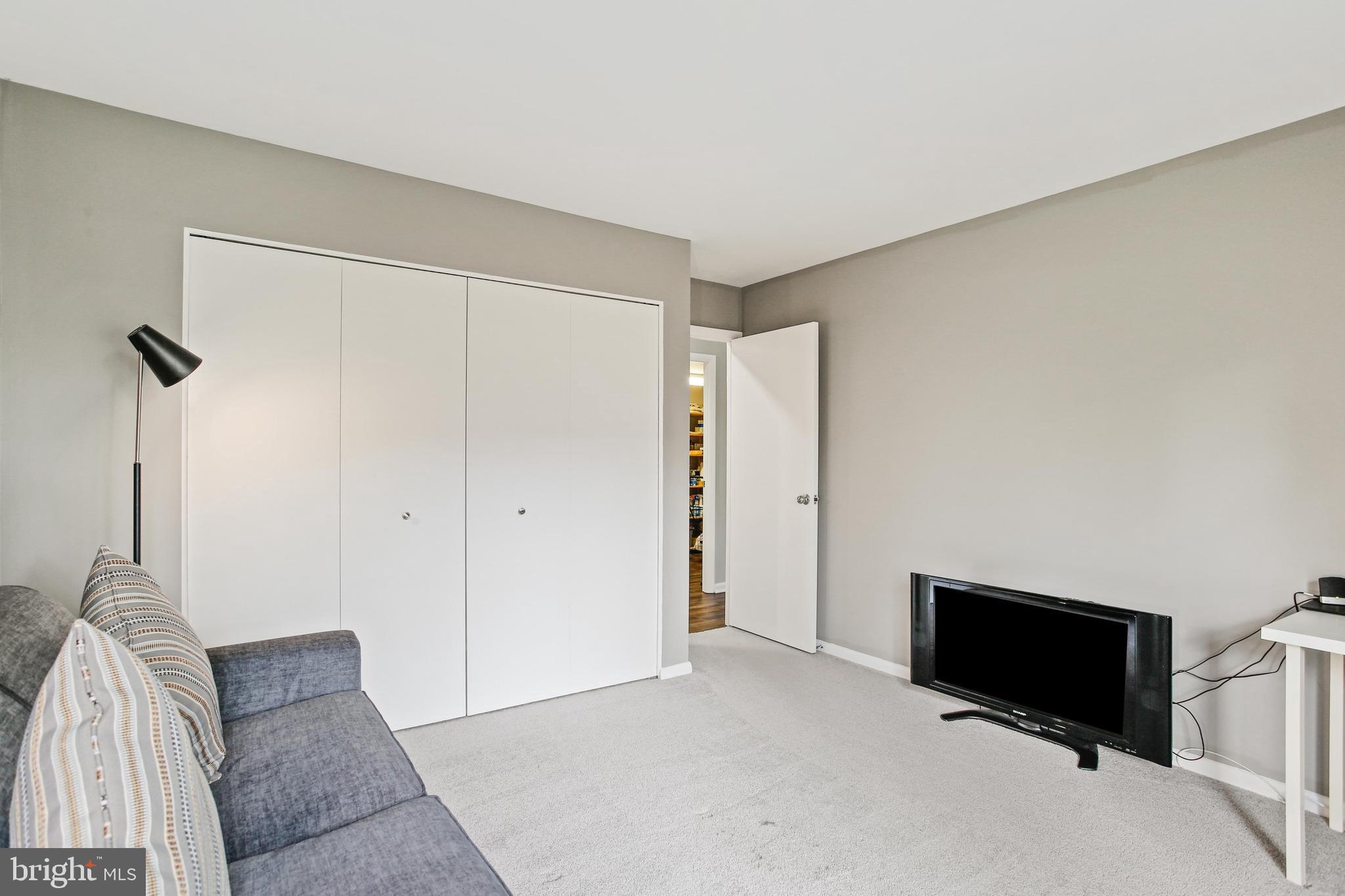 ANNEN WOODS - Residential