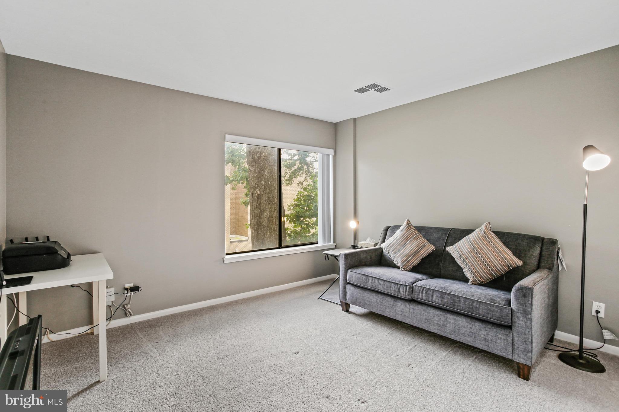 ANNEN WOODS - Residential