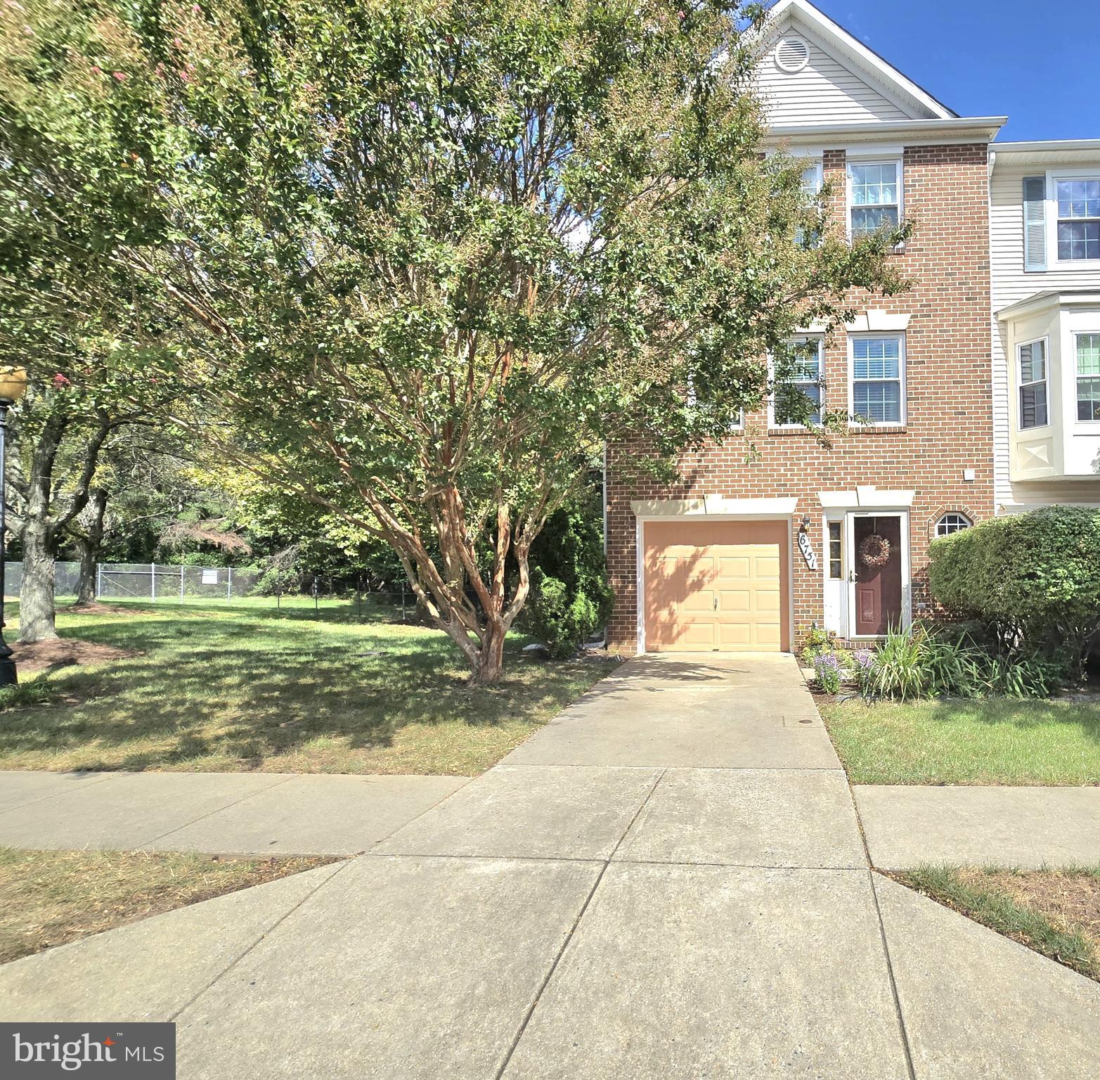 GREENBROOK MANOR PLAT 2> - Residential