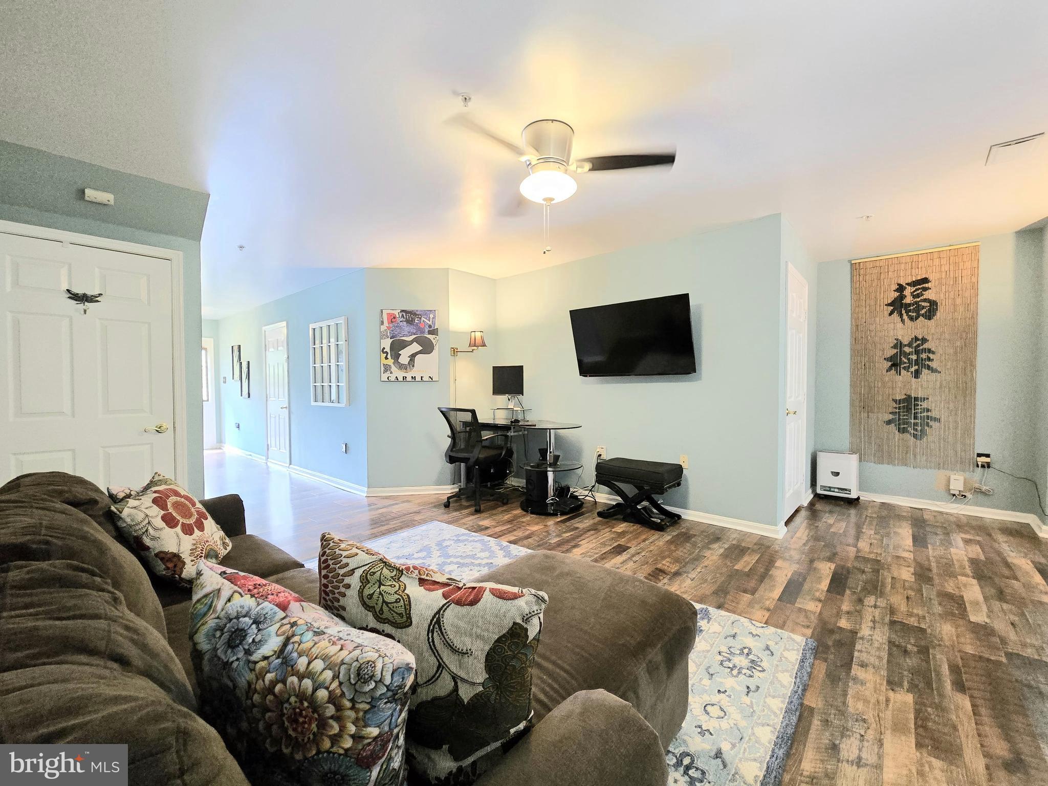 GREENBROOK MANOR PLAT 2> - Residential