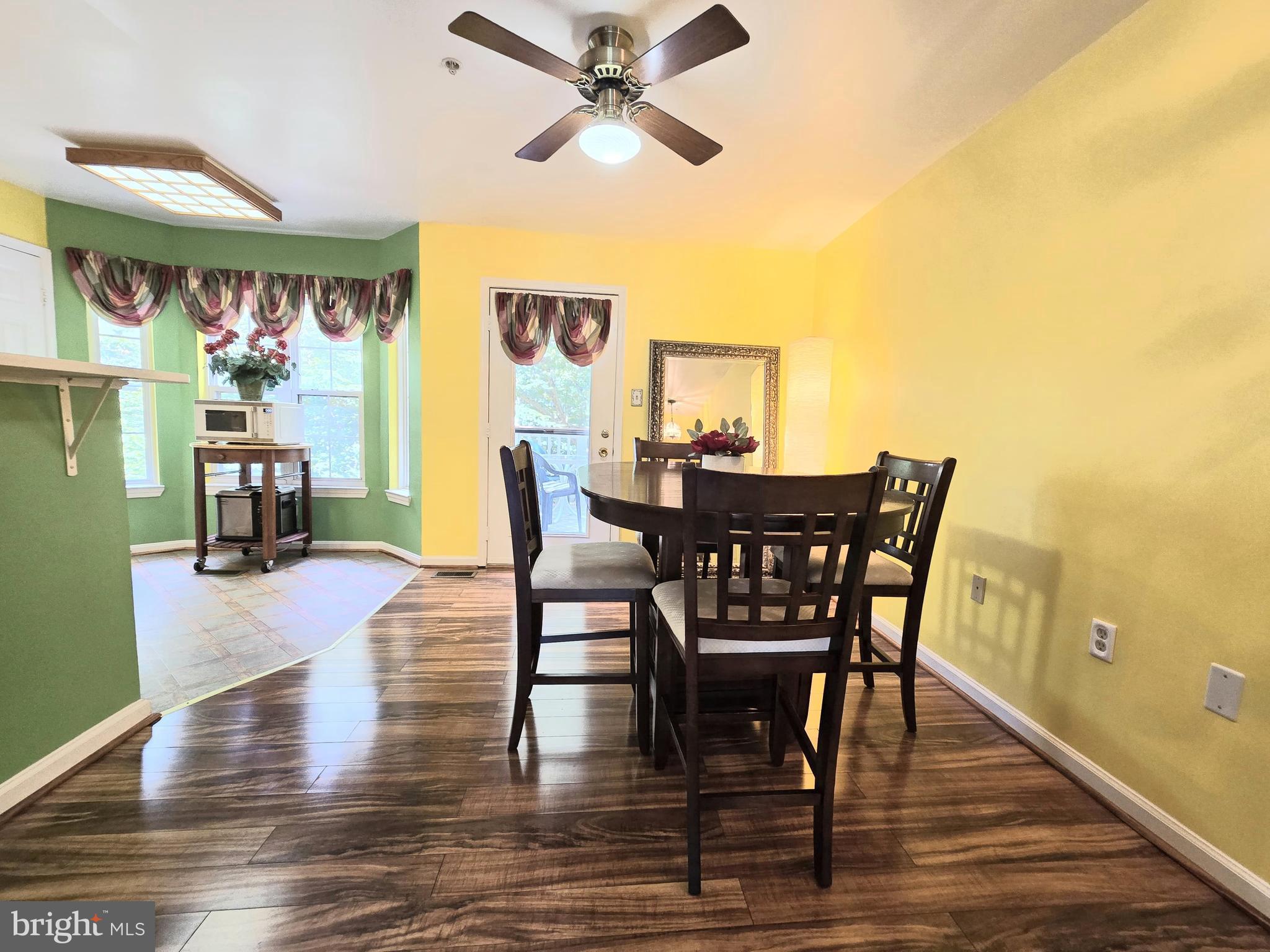 GREENBROOK MANOR PLAT 2> - Residential