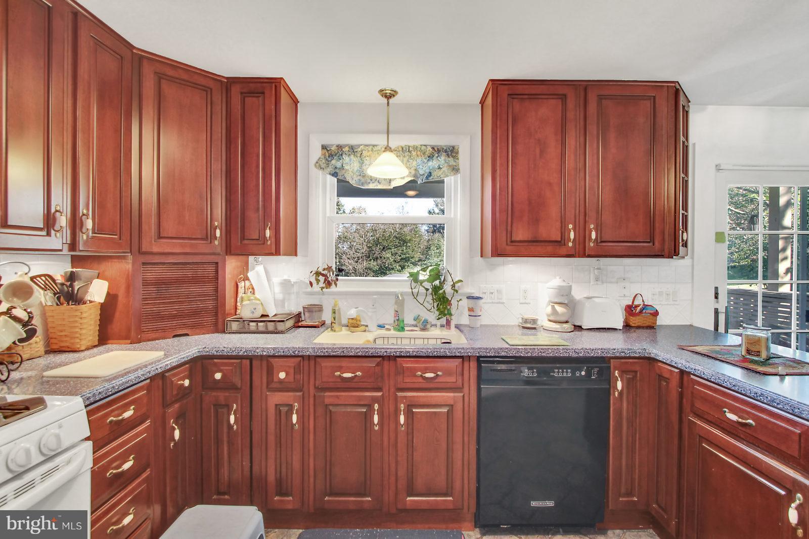 HAINES ACRES - Residential