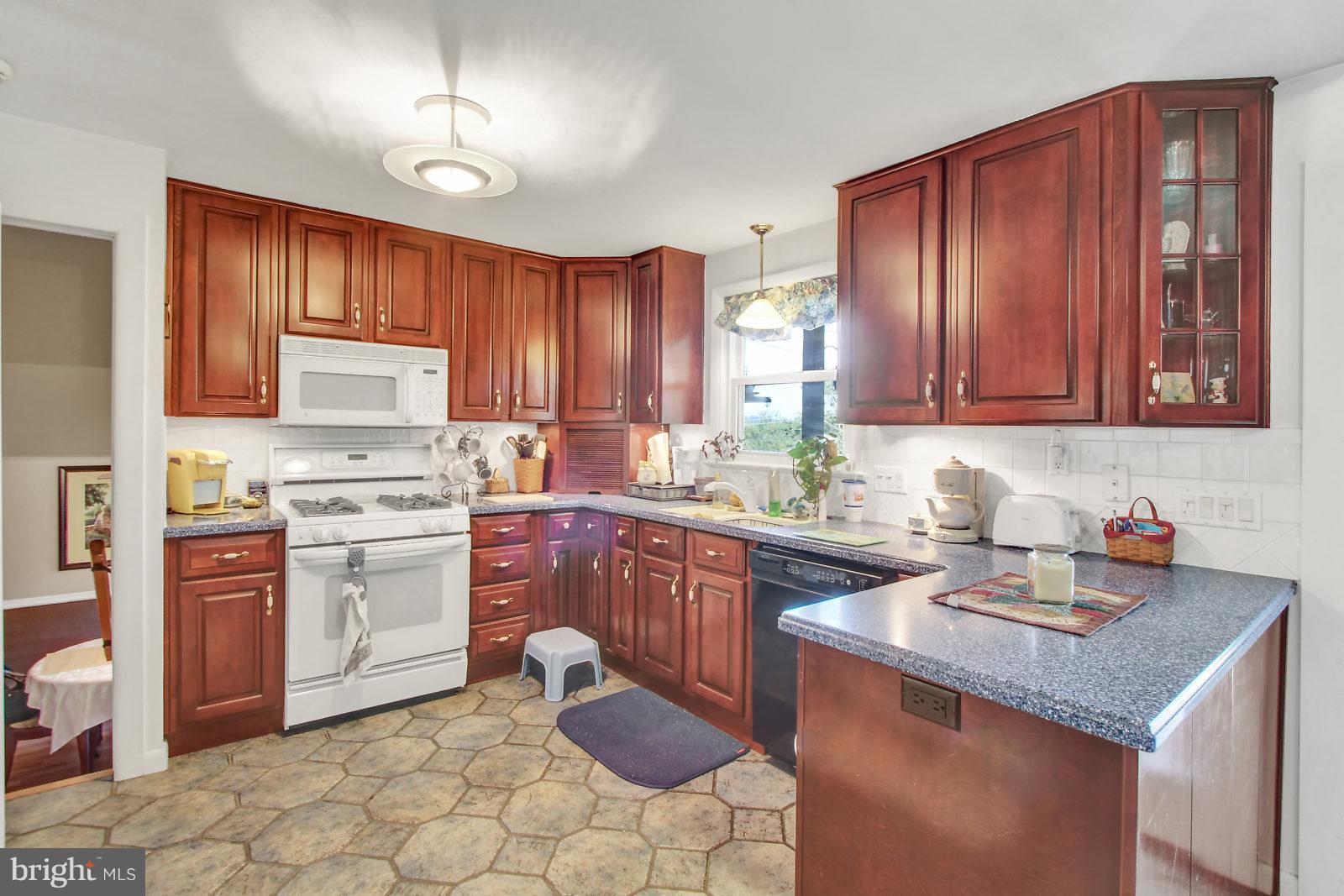 HAINES ACRES - Residential