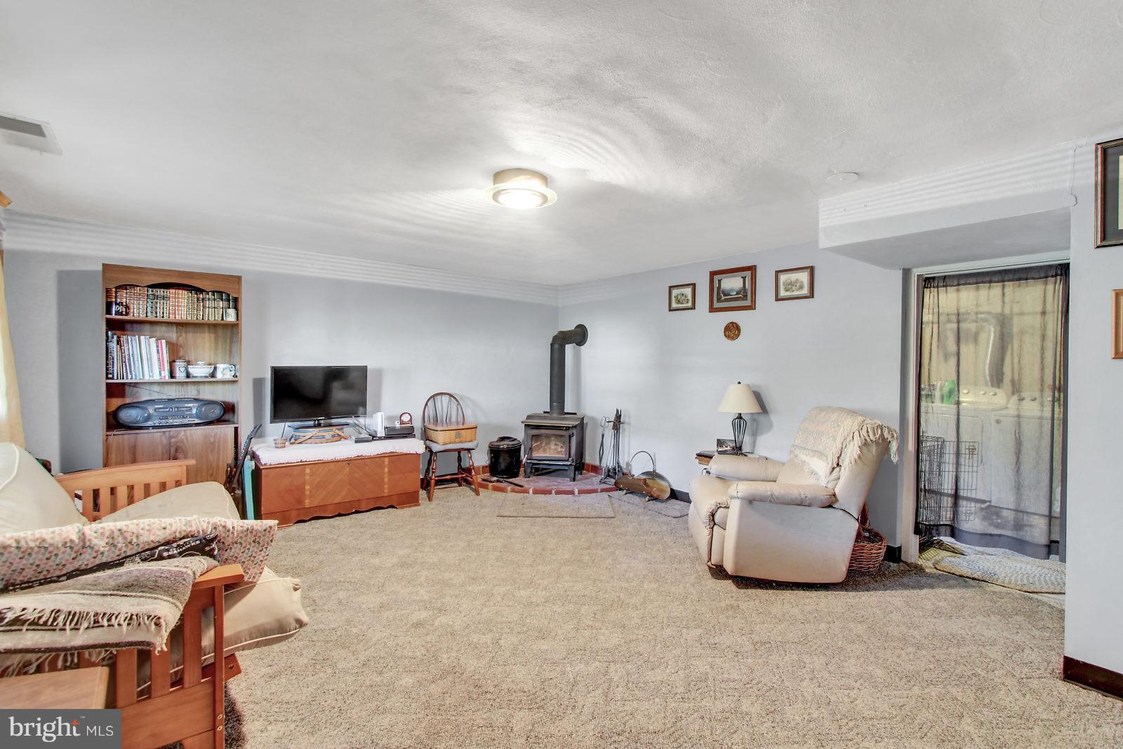 HAINES ACRES - Residential