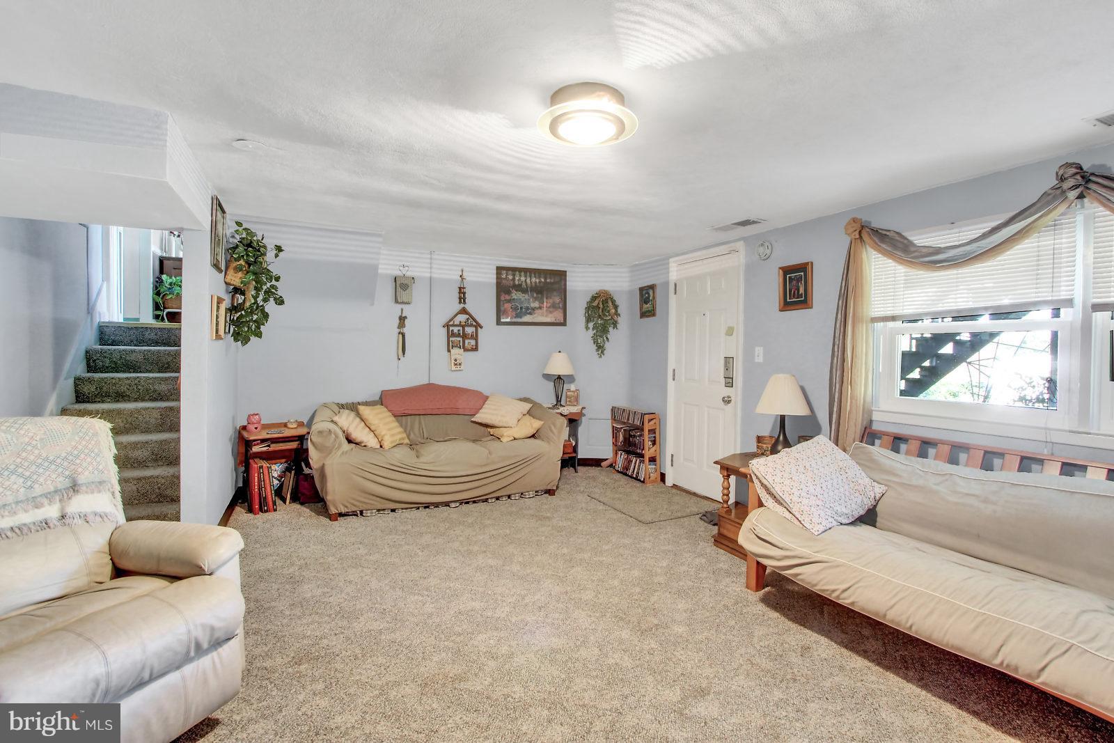 HAINES ACRES - Residential