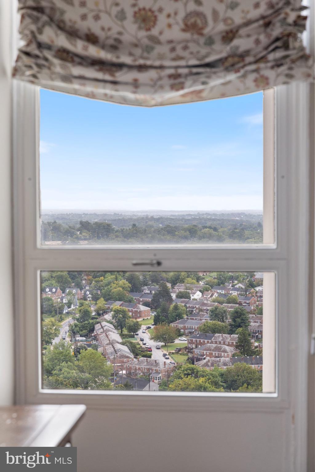 RIDGELY TOWSON CENTER - Residential