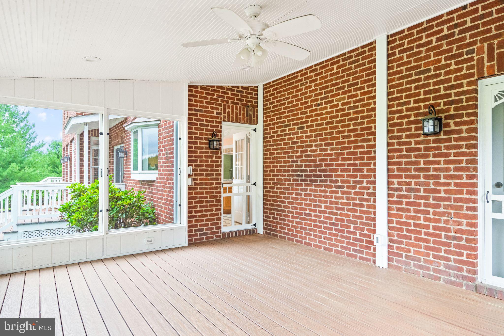 WATERFORD - Residential