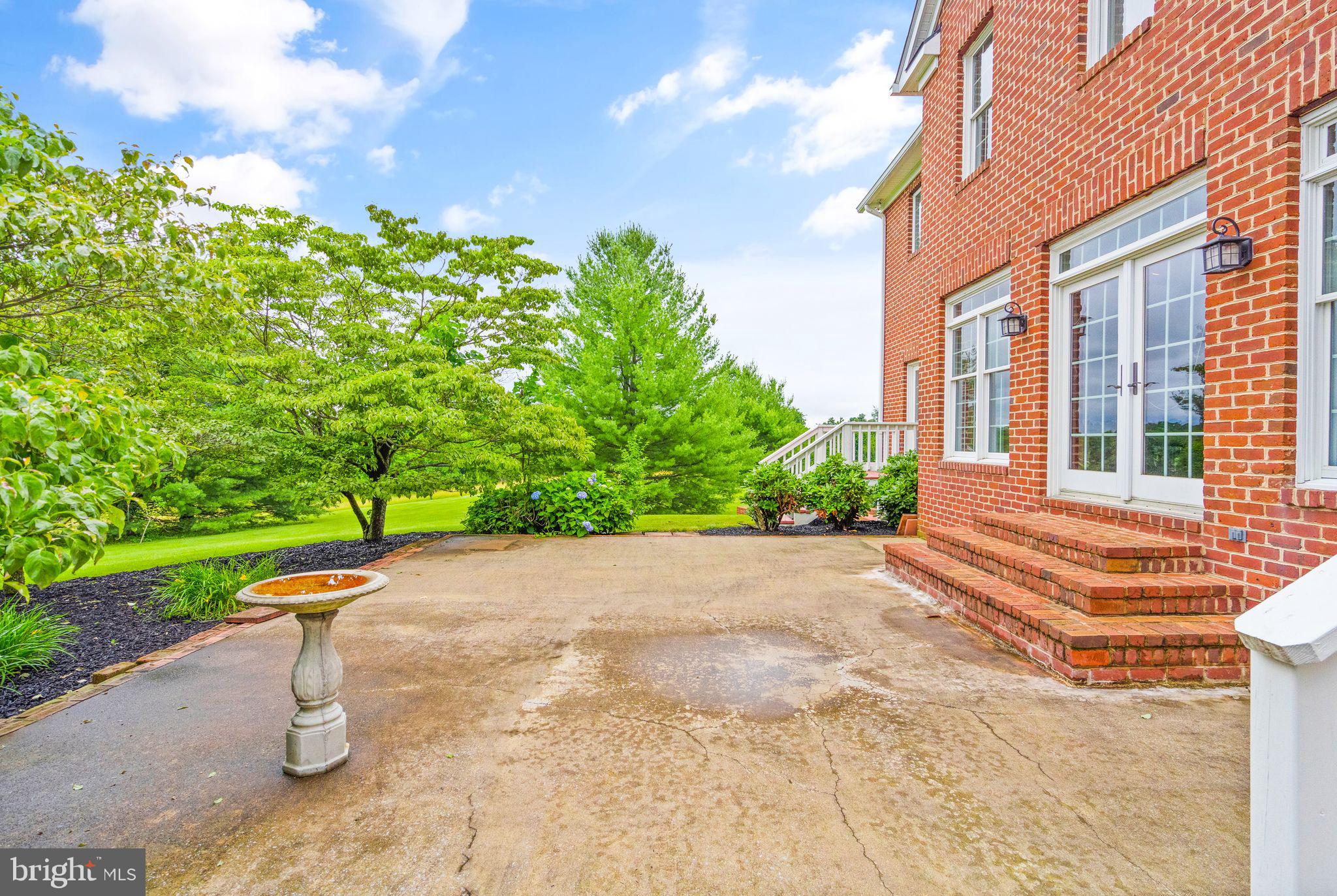 WATERFORD - Residential