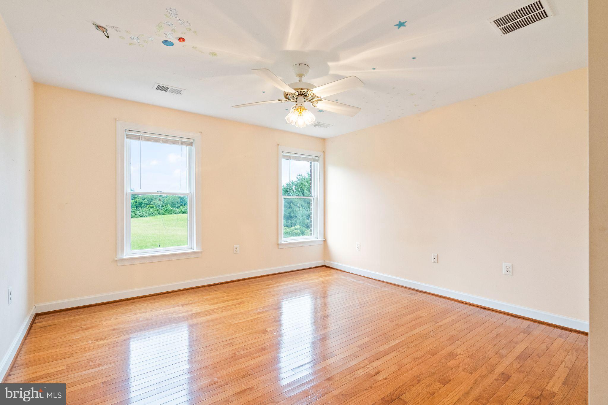 WATERFORD - Residential