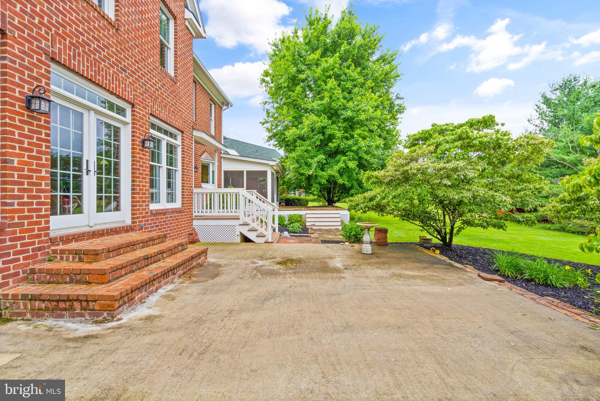 WATERFORD - Residential