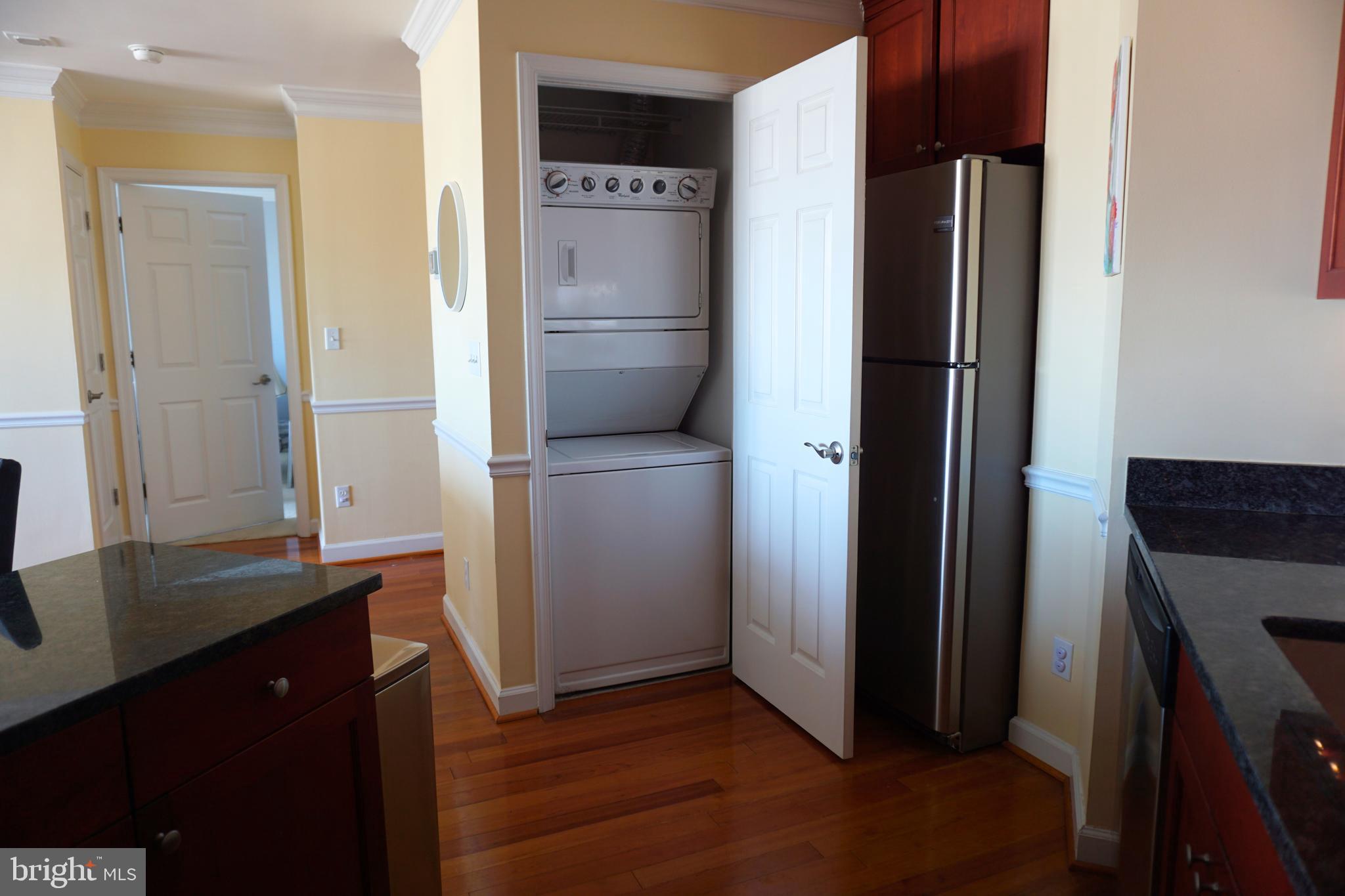 HARBORVIEW CONDOMINIUMS - Residential