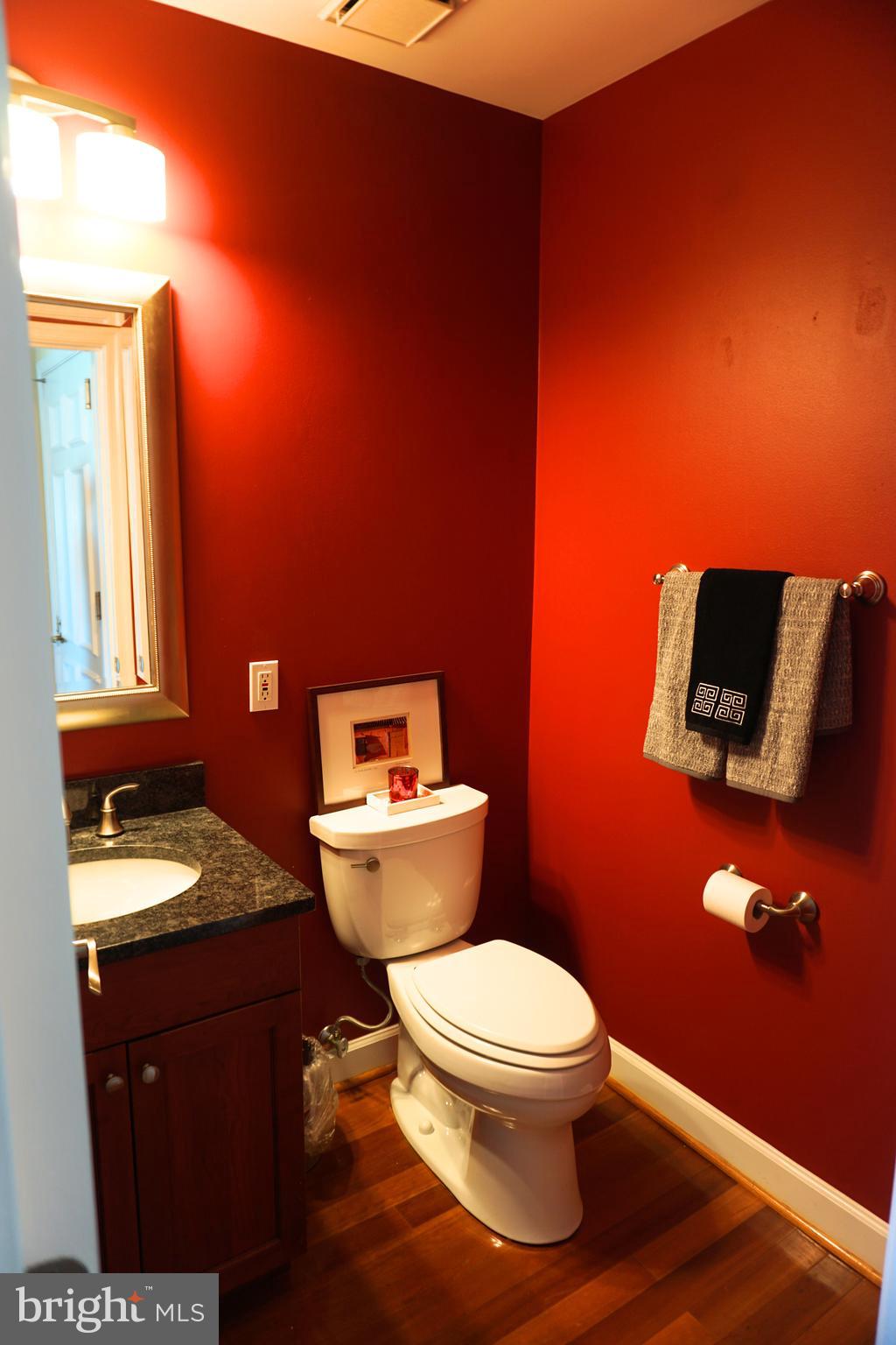 HARBORVIEW CONDOMINIUMS - Residential