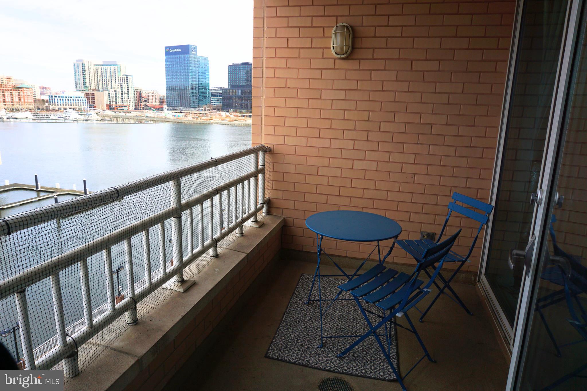 HARBORVIEW CONDOMINIUMS - Residential