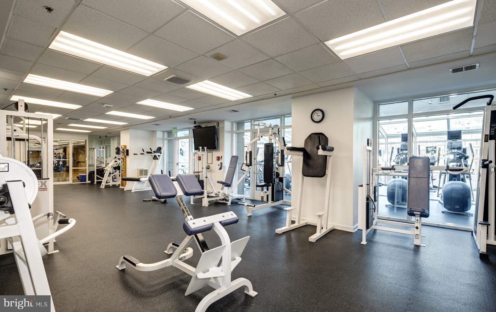 HARBORVIEW CONDOMINIUMS - Residential