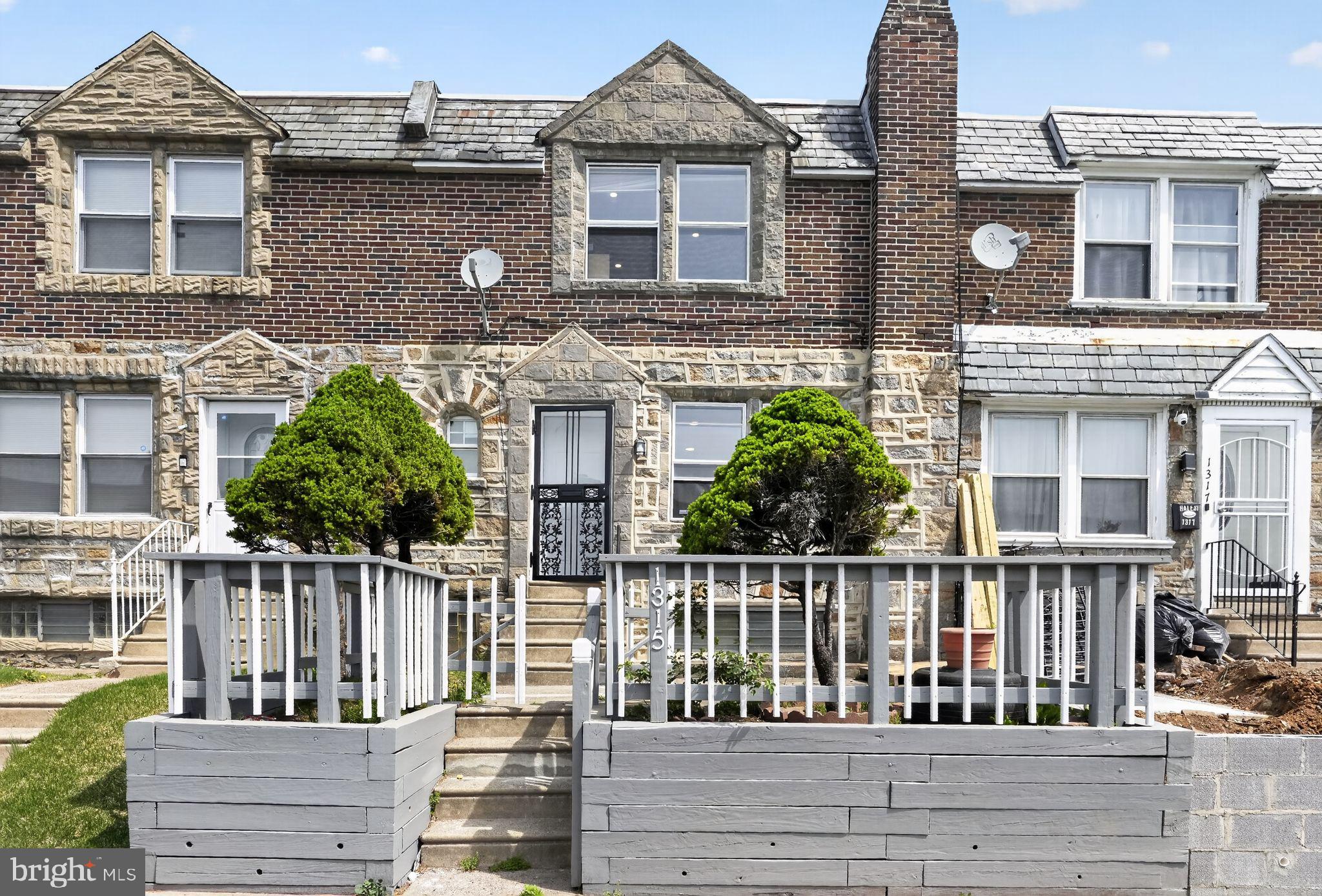 OXFORD CIRCLE - Residential