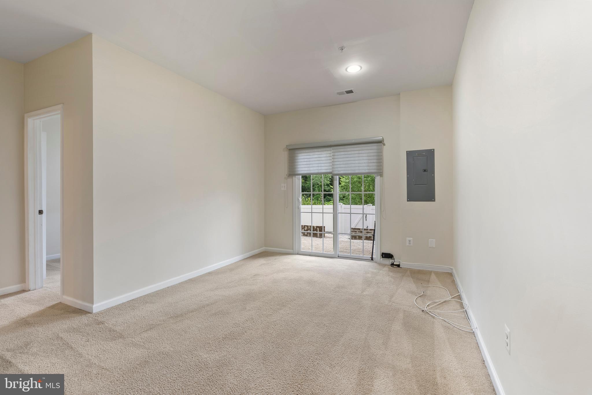 SUMMERFIELD - Residential Lease