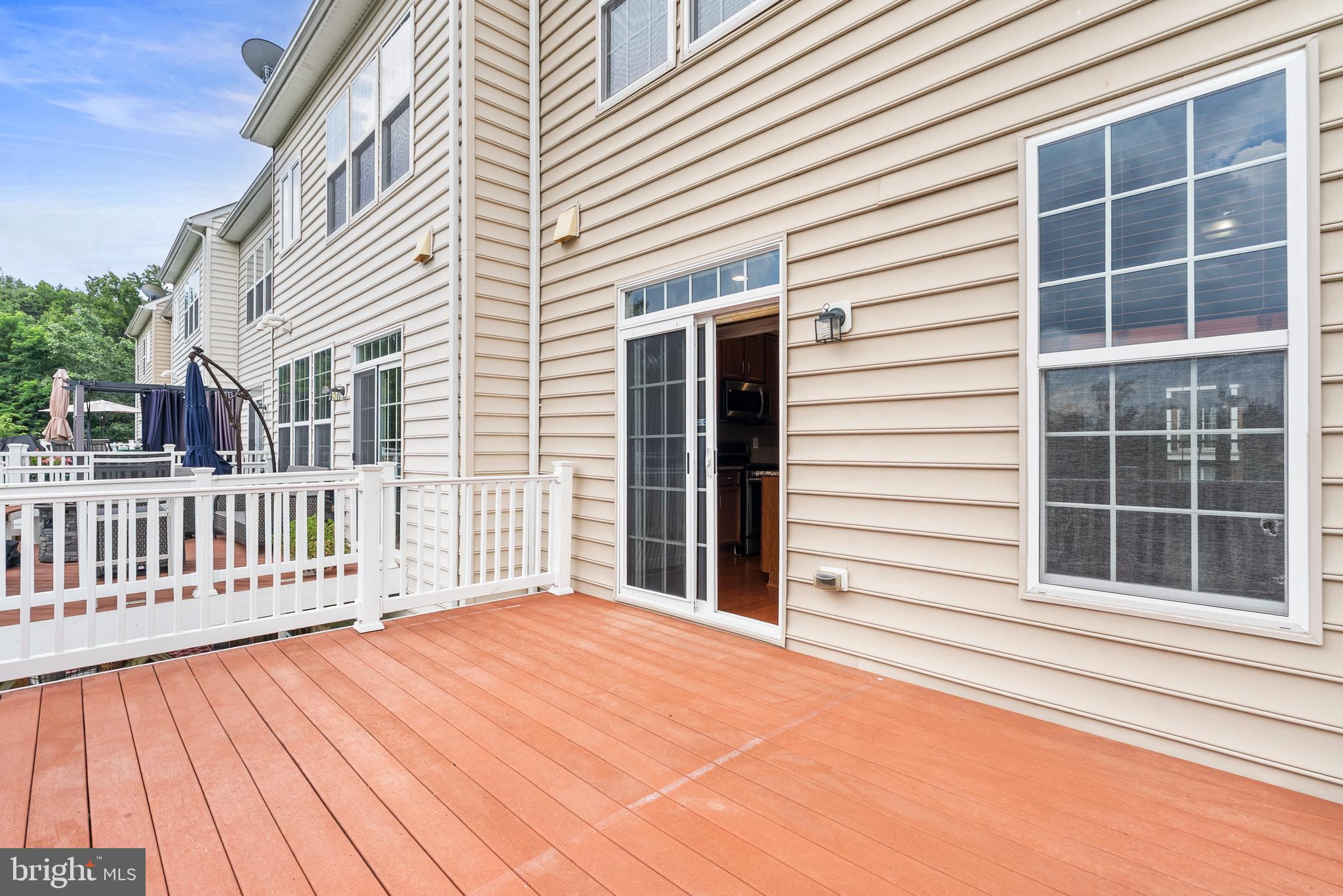 SUMMERFIELD - Residential Lease