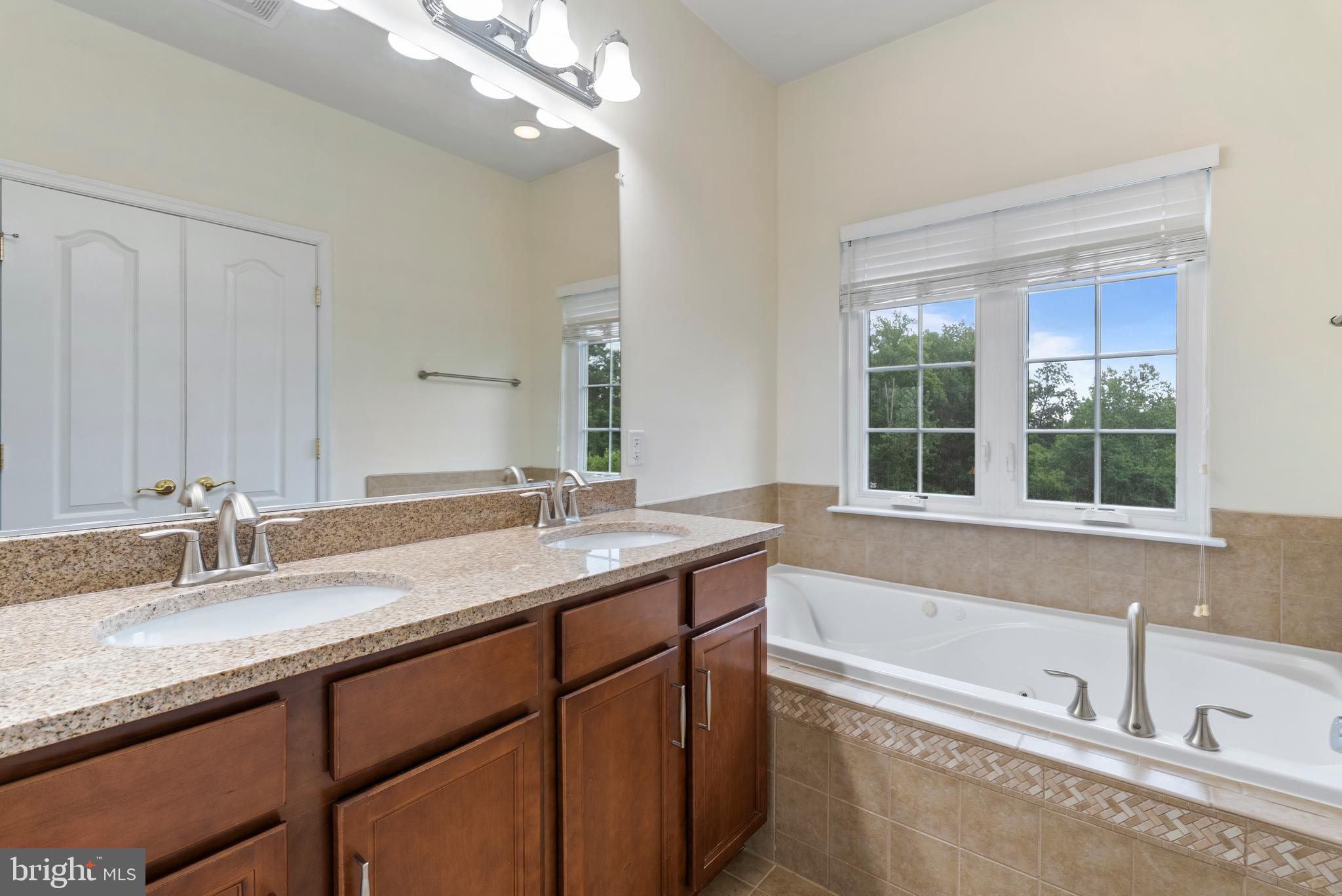 SUMMERFIELD - Residential Lease