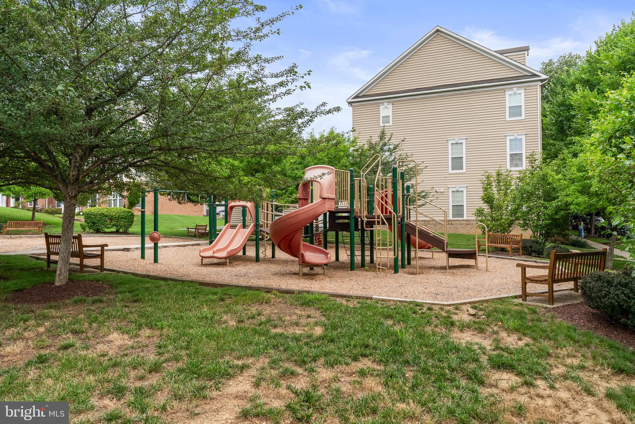 SUMMERFIELD - Residential Lease