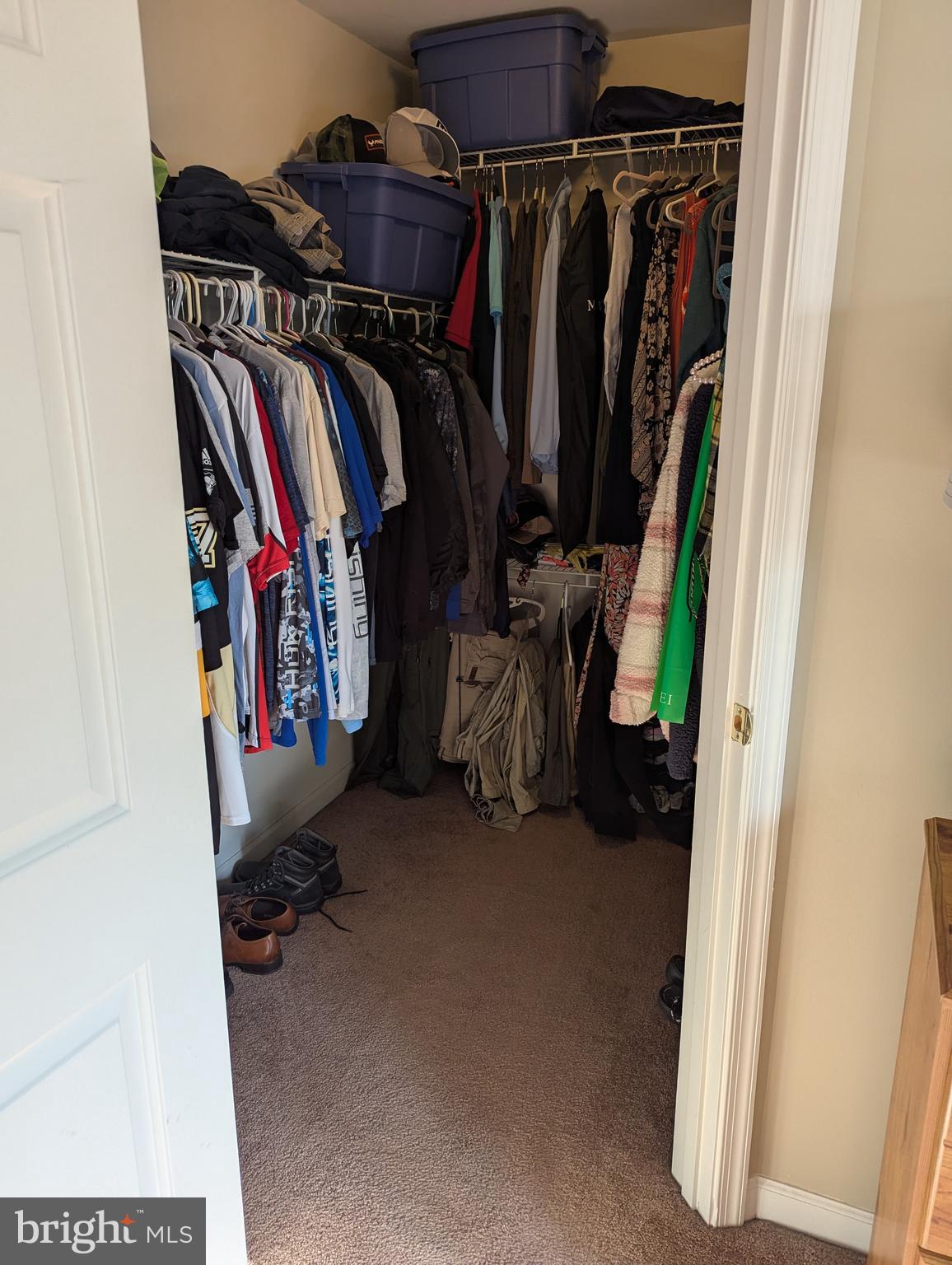 THE COURTS OF MALLORY - Residential