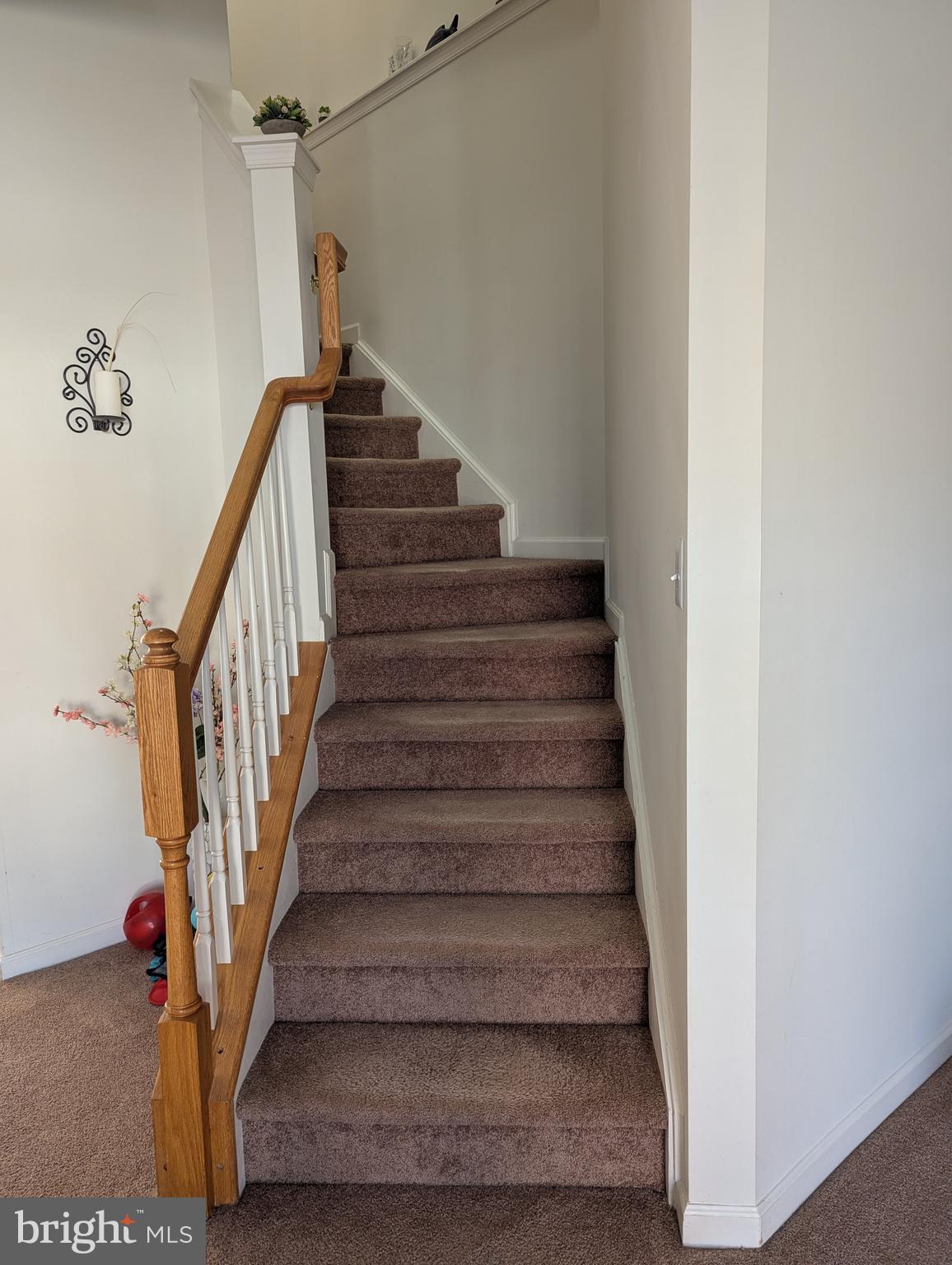 THE COURTS OF MALLORY - Residential