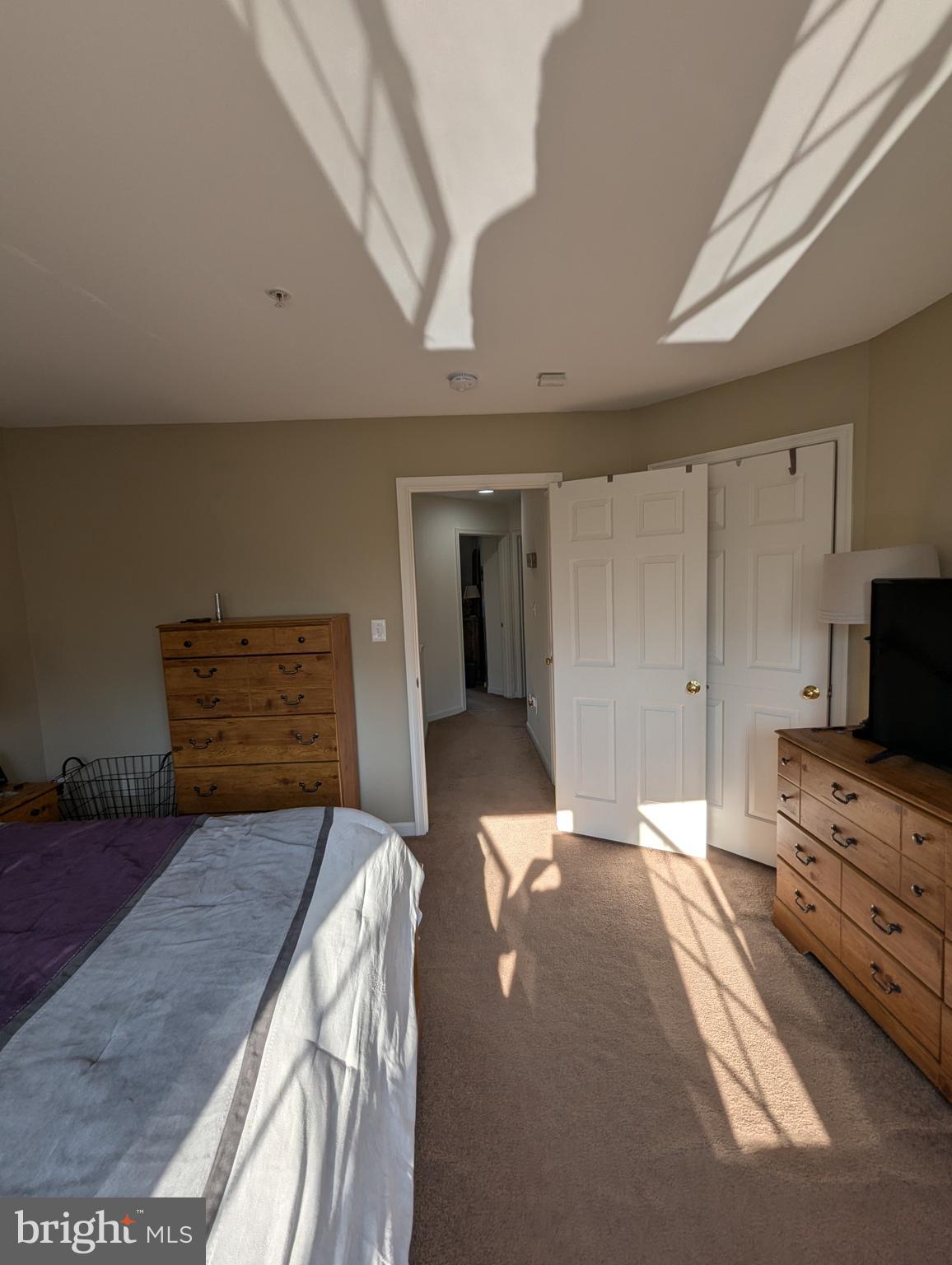 THE COURTS OF MALLORY - Residential