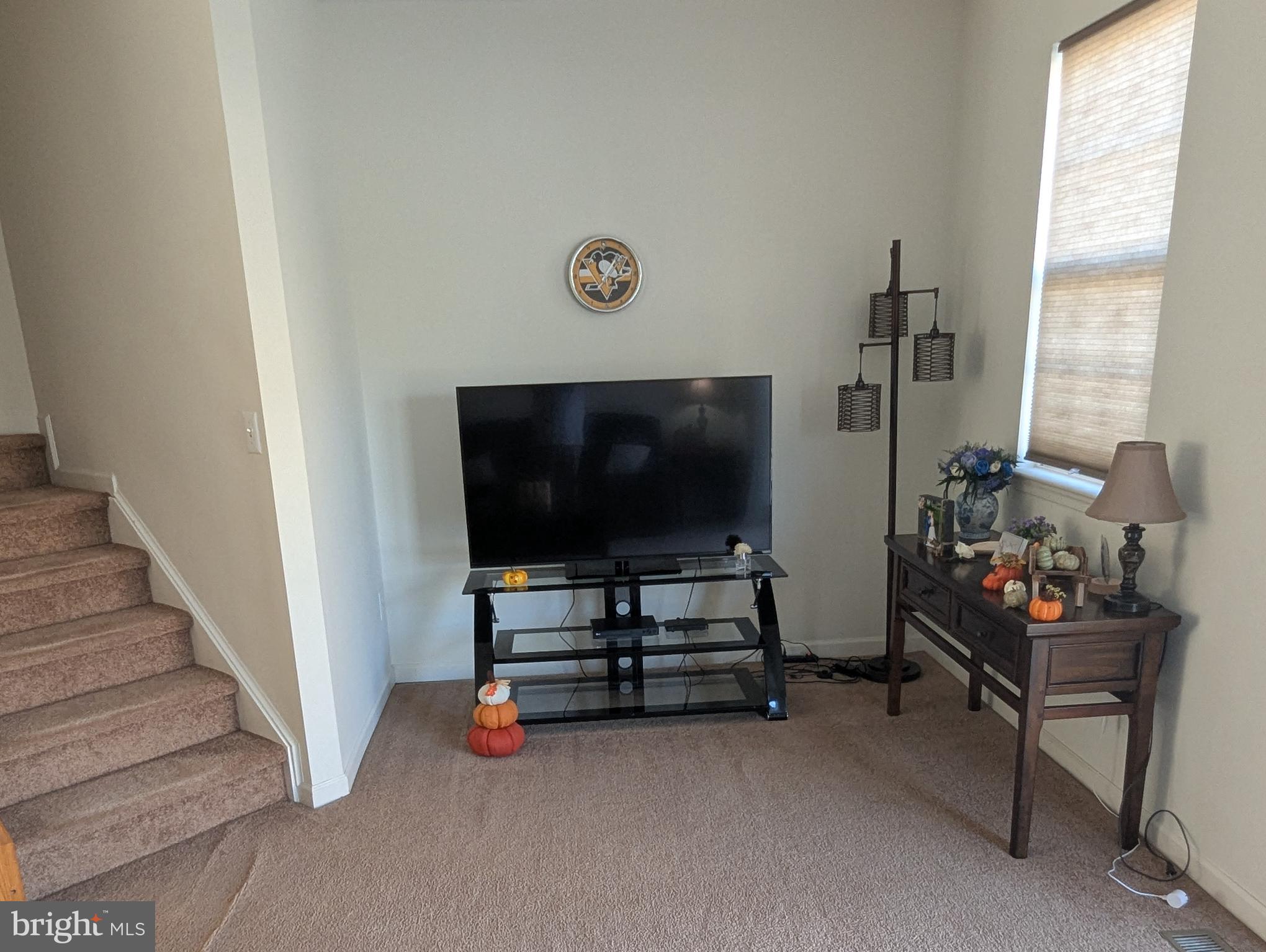 THE COURTS OF MALLORY - Residential