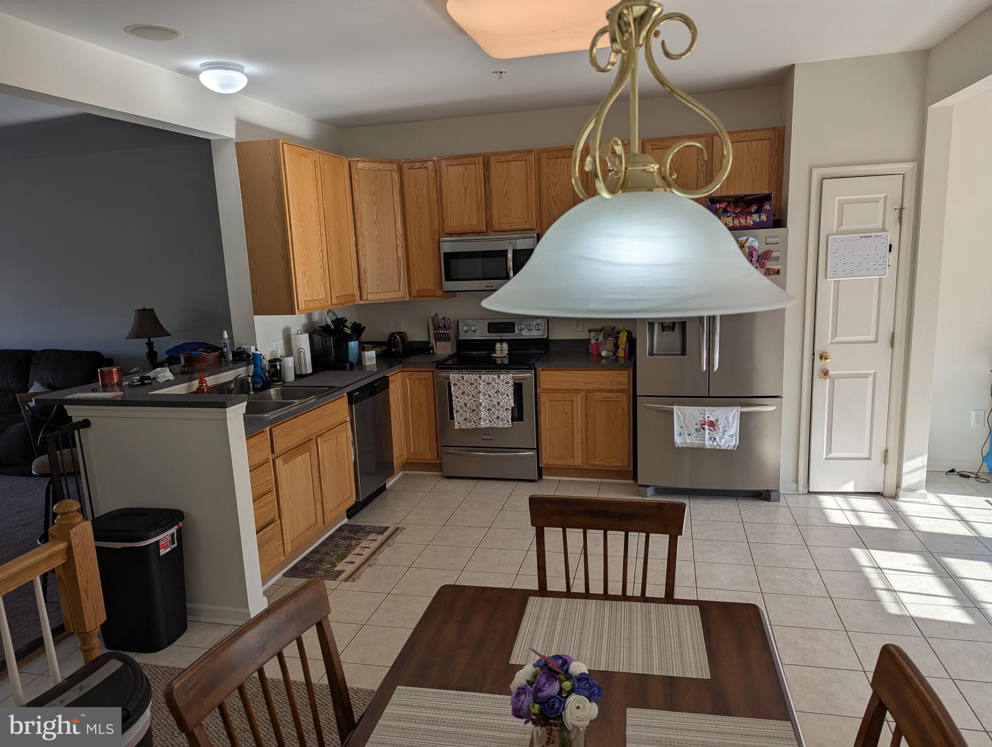 THE COURTS OF MALLORY - Residential