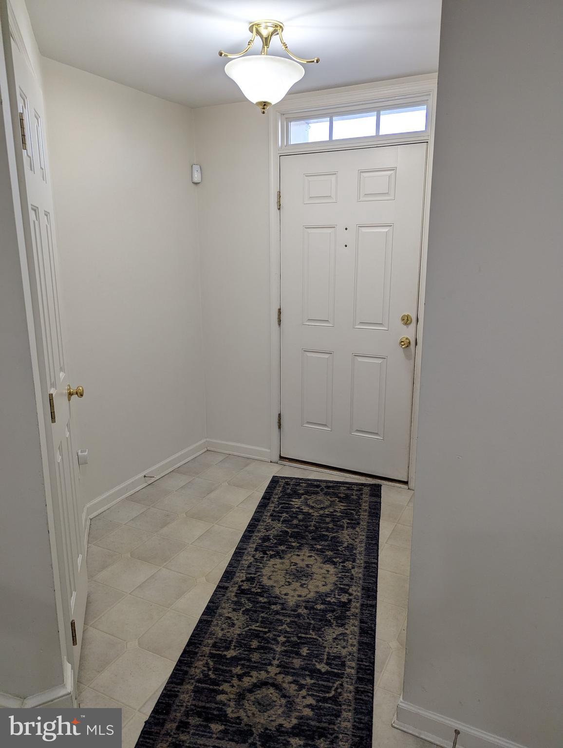 THE COURTS OF MALLORY - Residential