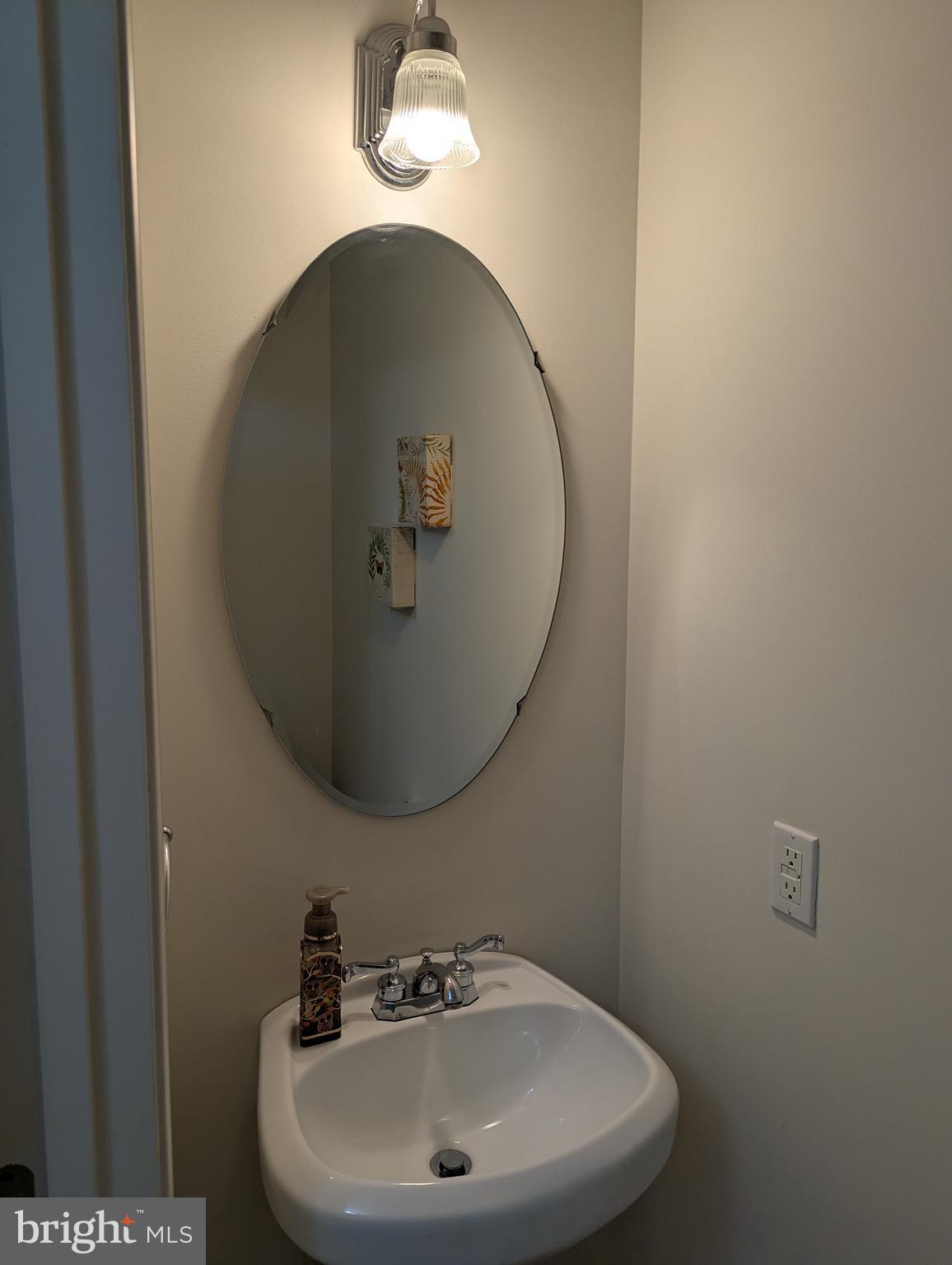 THE COURTS OF MALLORY - Residential