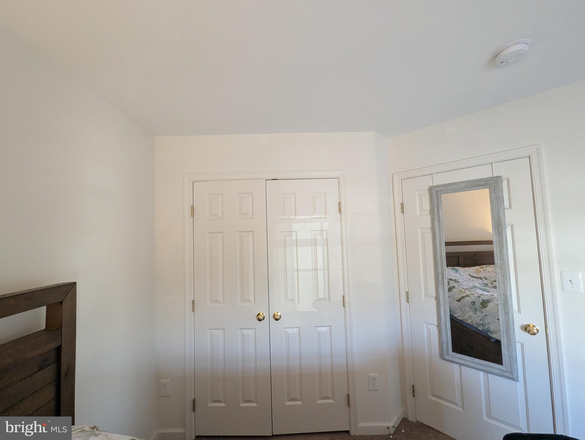 THE COURTS OF MALLORY - Residential