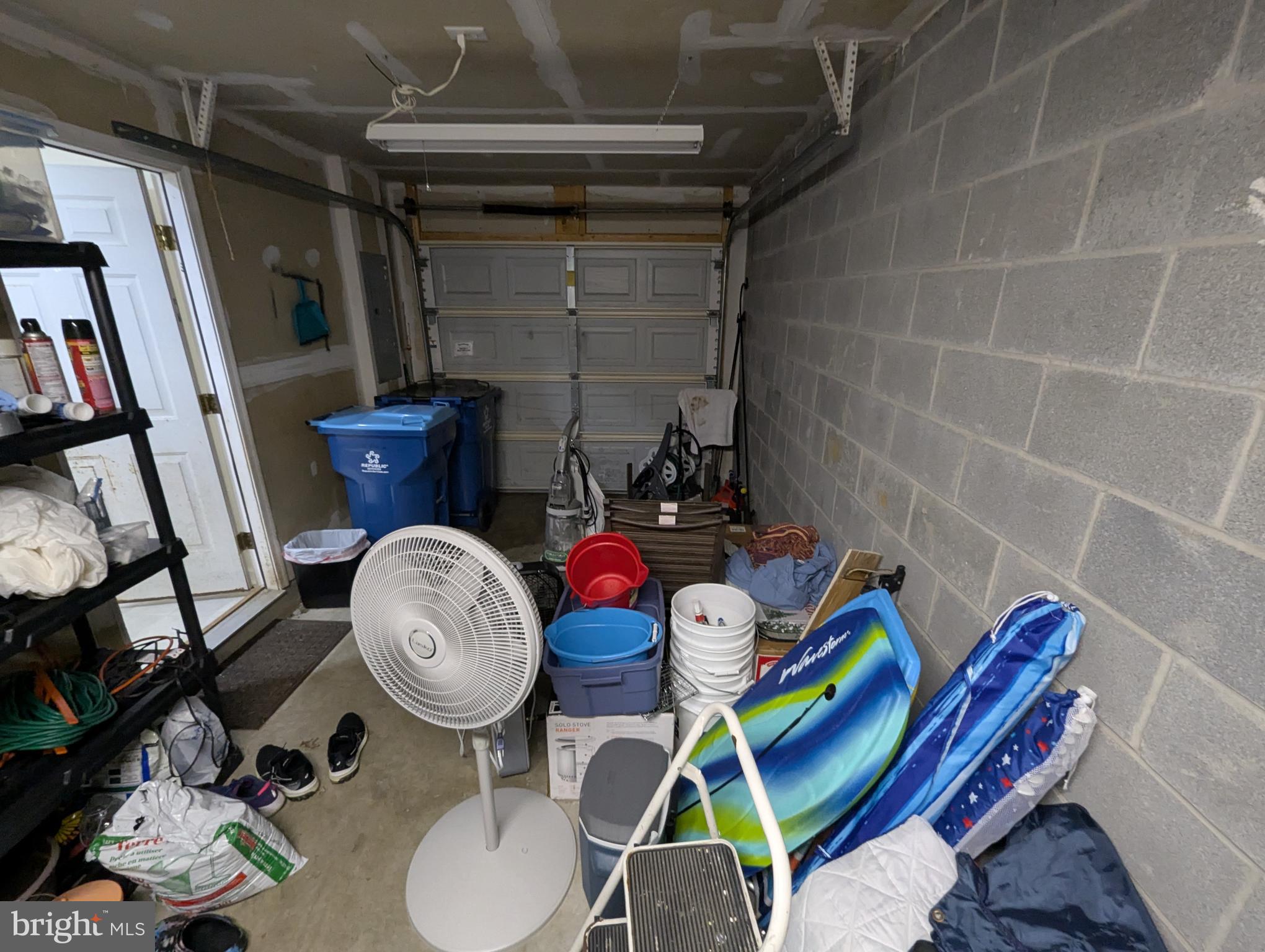 THE COURTS OF MALLORY - Residential