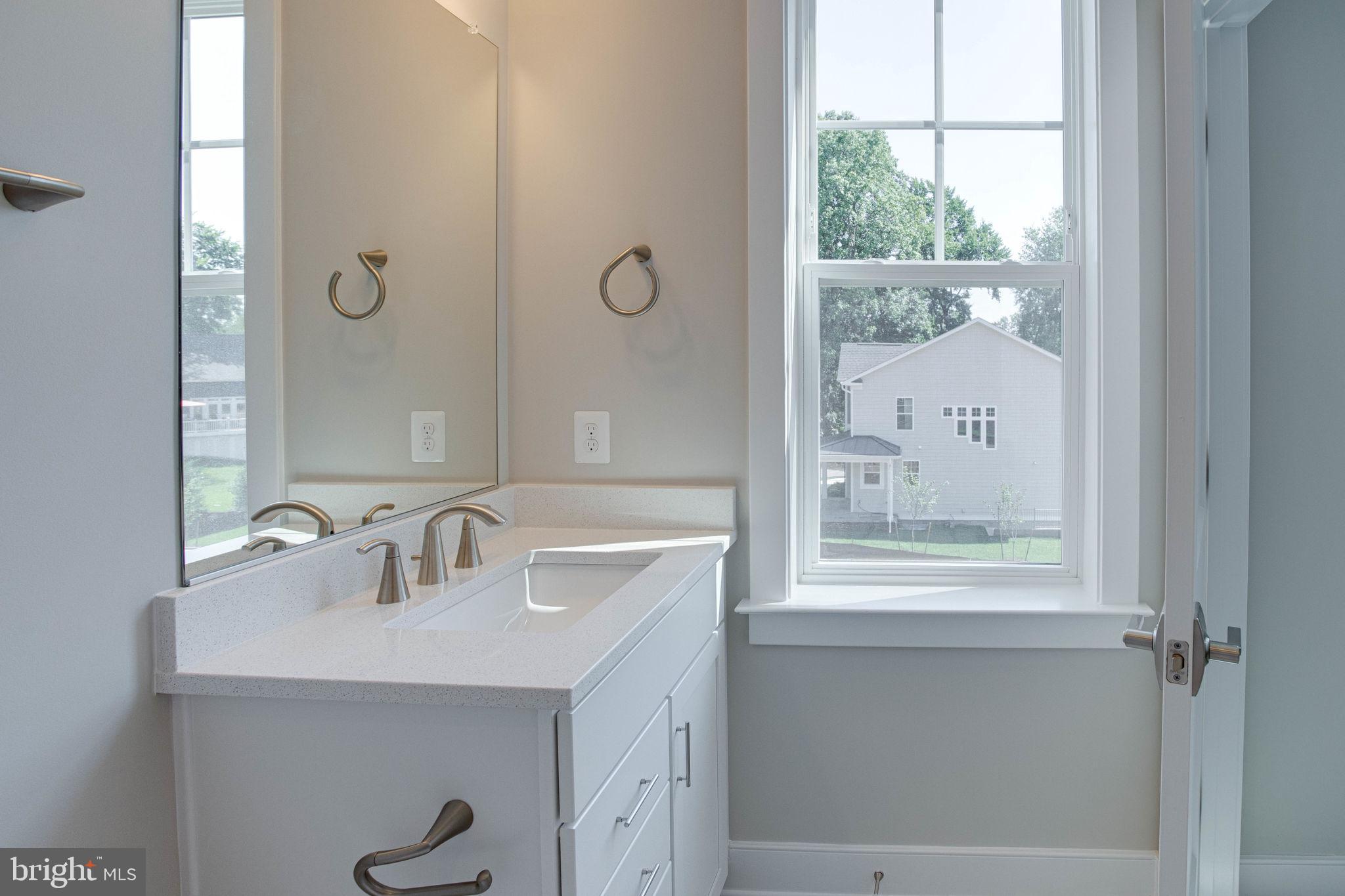 DUNN LORING WOODS - Residential