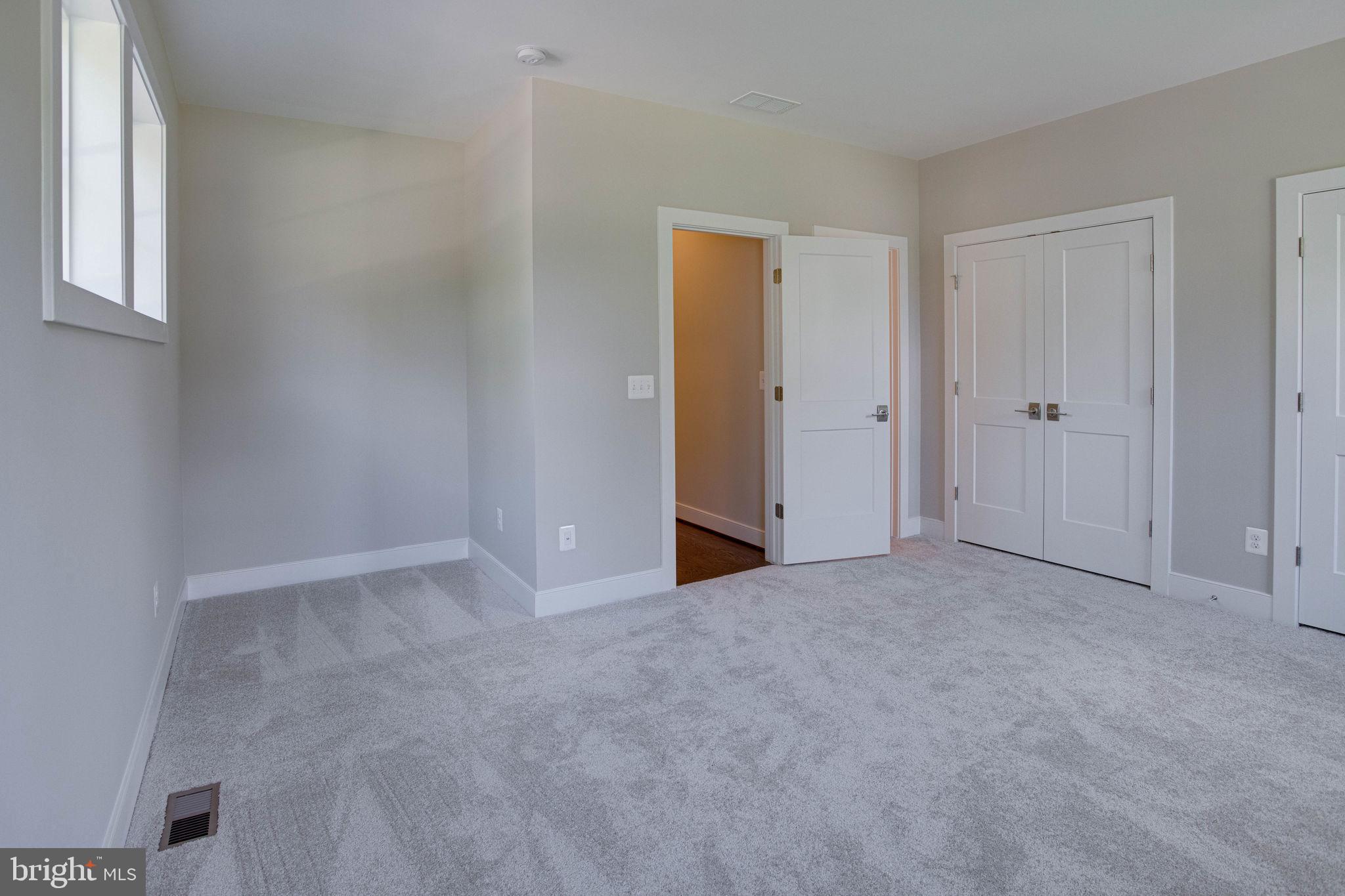 DUNN LORING WOODS - Residential