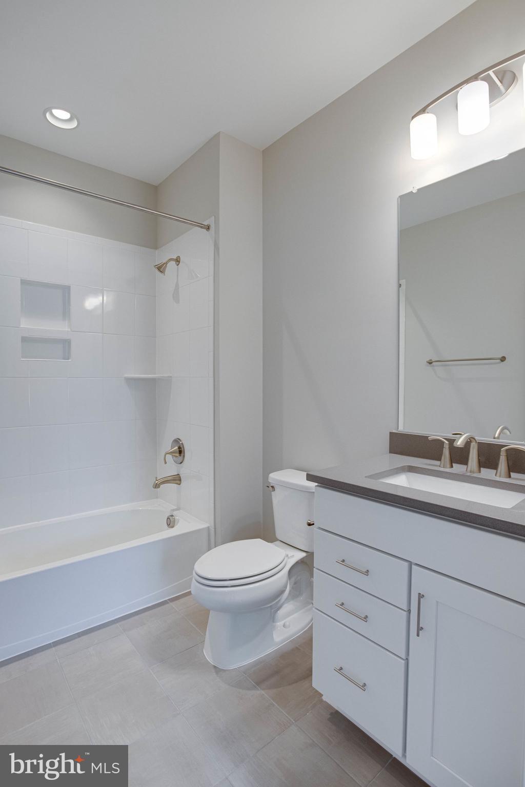 DUNN LORING WOODS - Residential