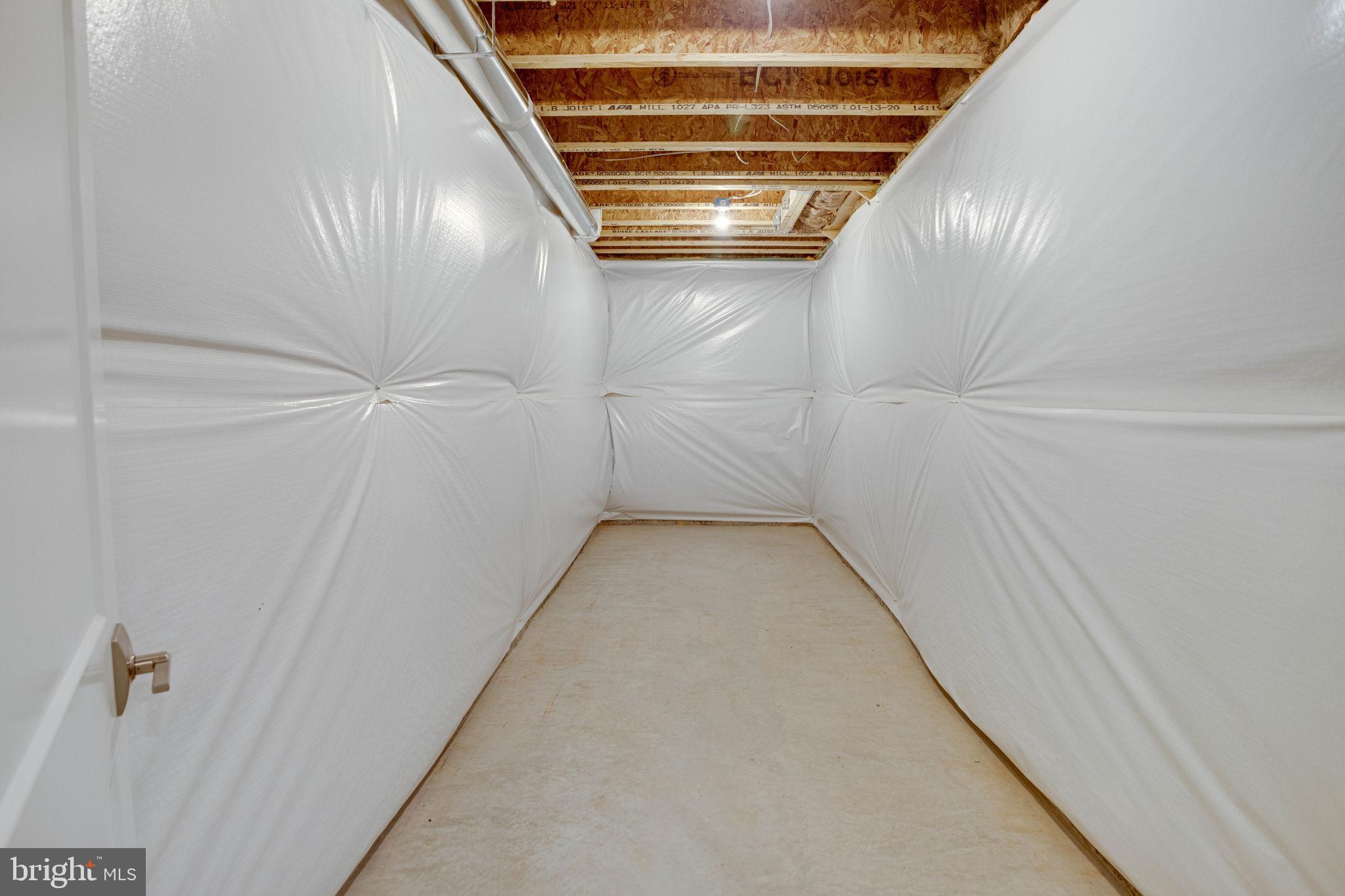 DUNN LORING WOODS - Residential