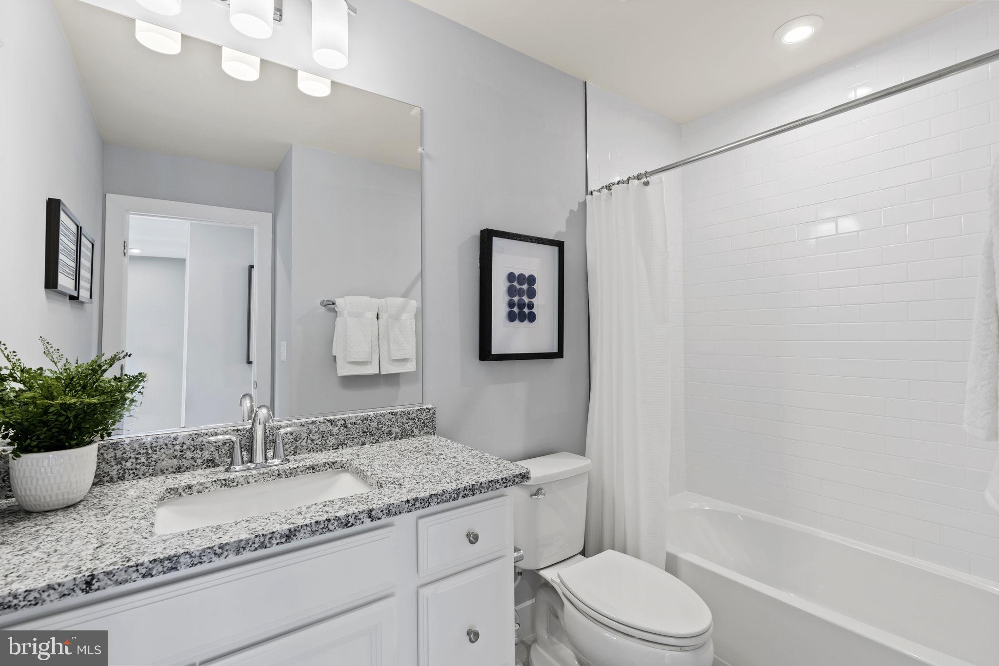 POTOMAC SHORES - Residential