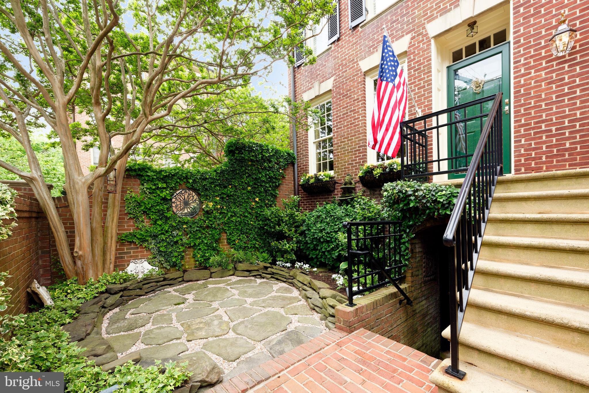 HARBORSIDE - Residential