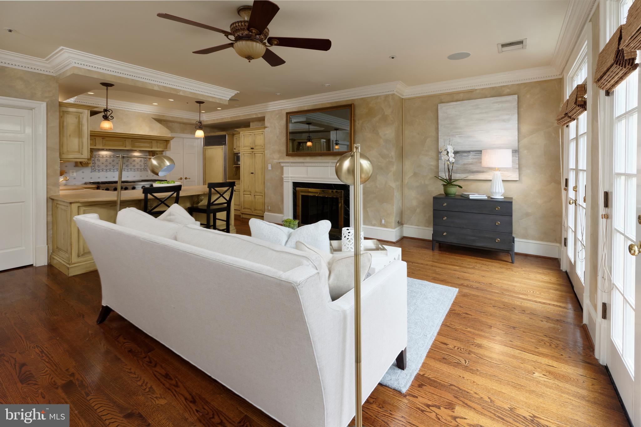 HARBORSIDE - Residential