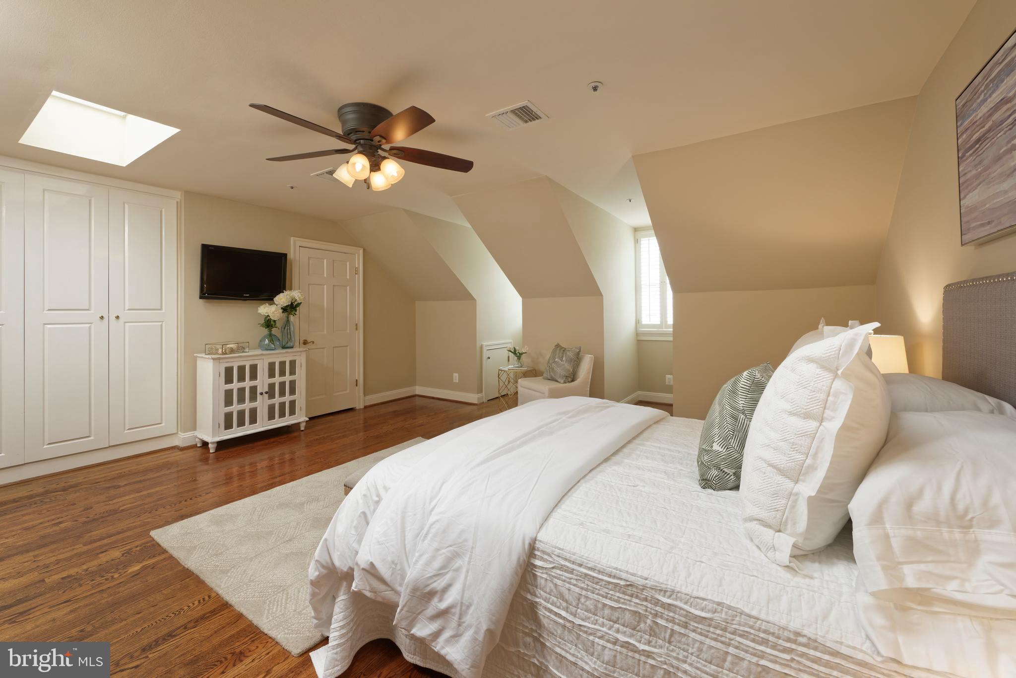 HARBORSIDE - Residential