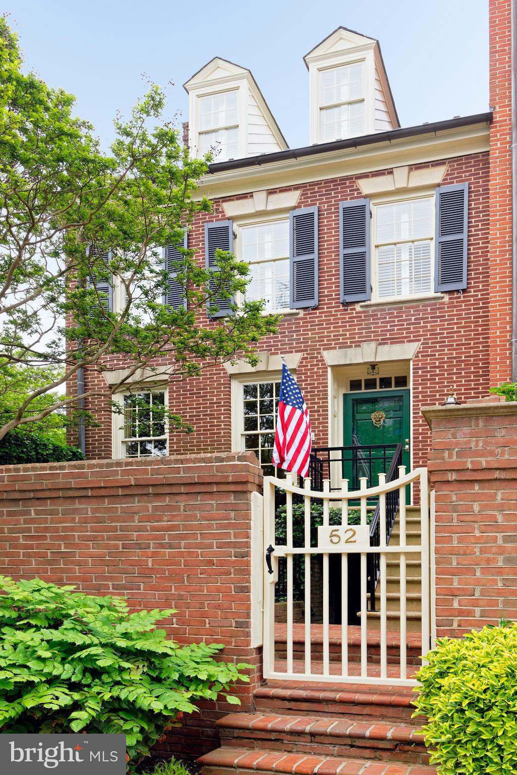 HARBORSIDE - Residential